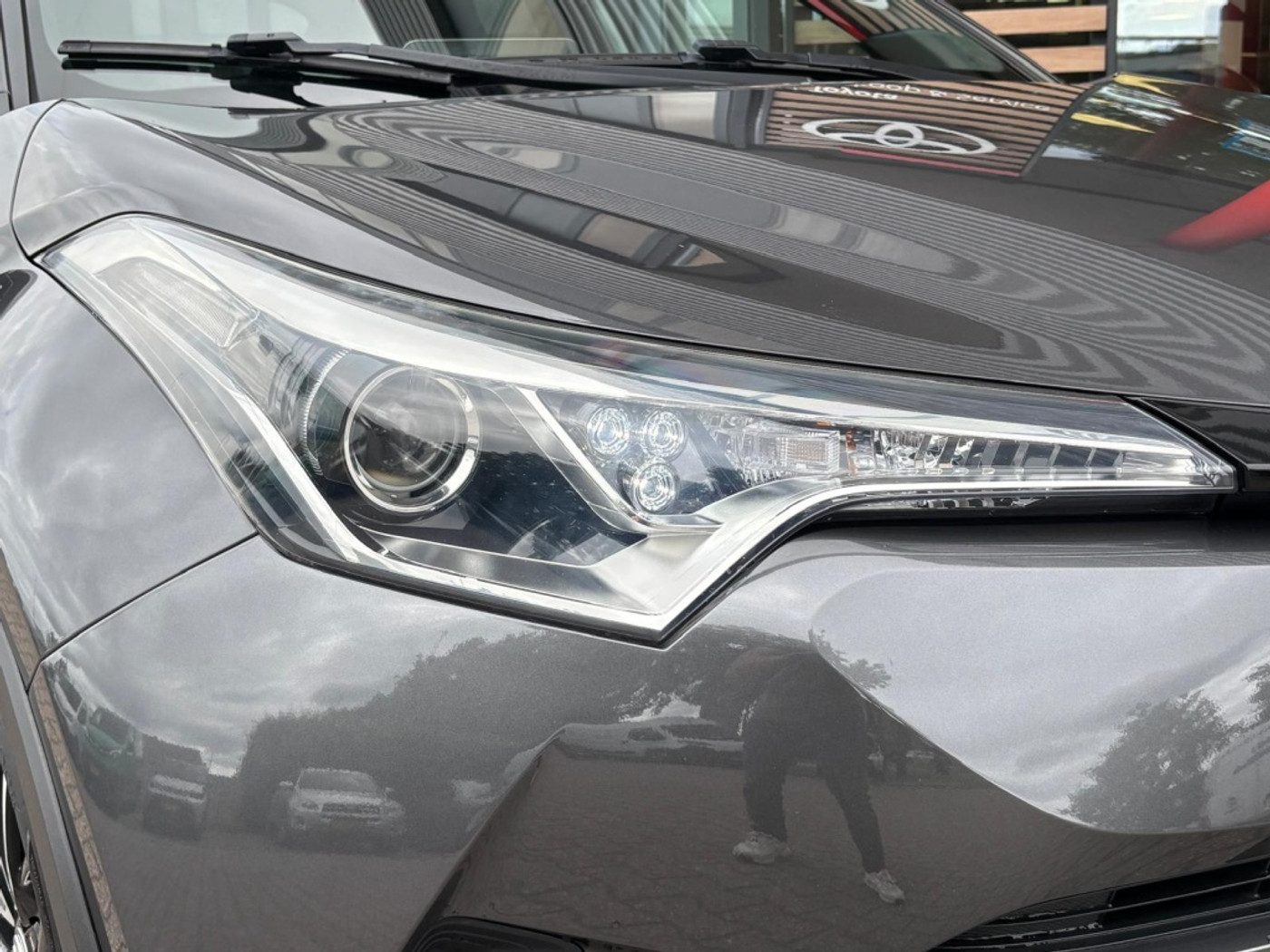 Foto van Toyota Toyota C-hr