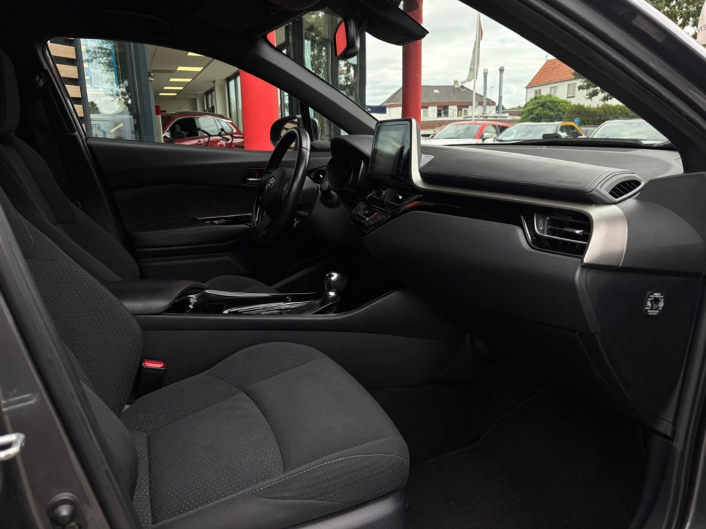 Foto van Toyota Toyota C-hr