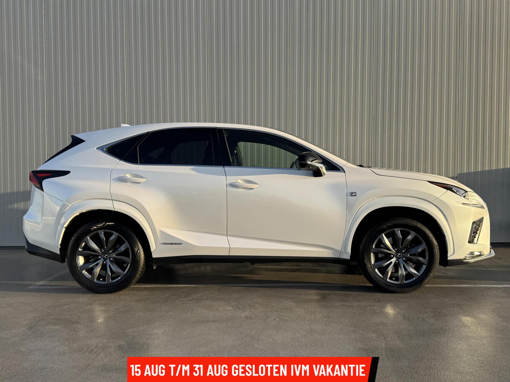 Foto van Lexus Lexus Nx300h
