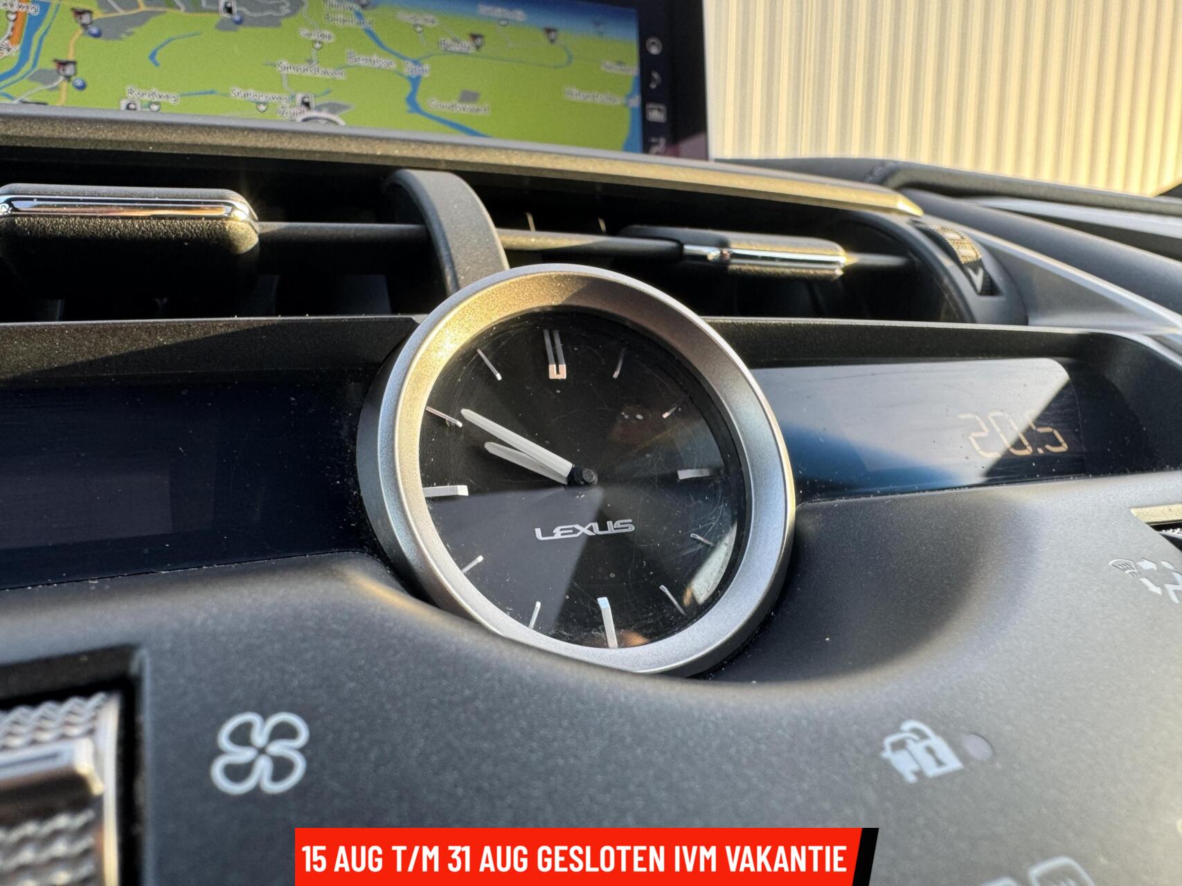 Foto van Lexus Lexus Nx300h
