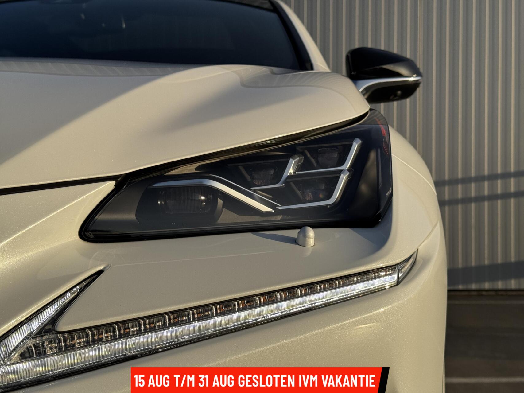 Foto van Lexus Lexus Nx300h
