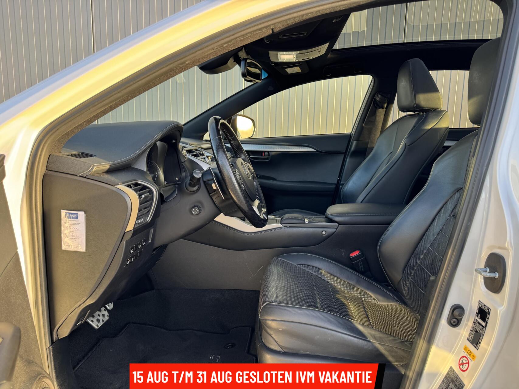 Foto van Lexus Lexus Nx300h
