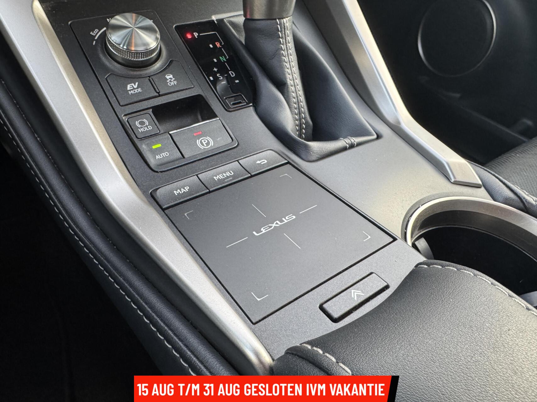Foto van Lexus Lexus Nx300h