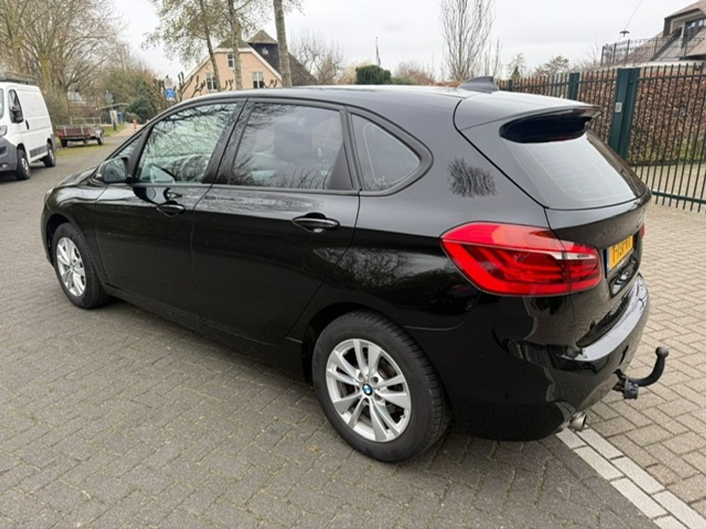 Foto van BMW 216i Active Tourer
