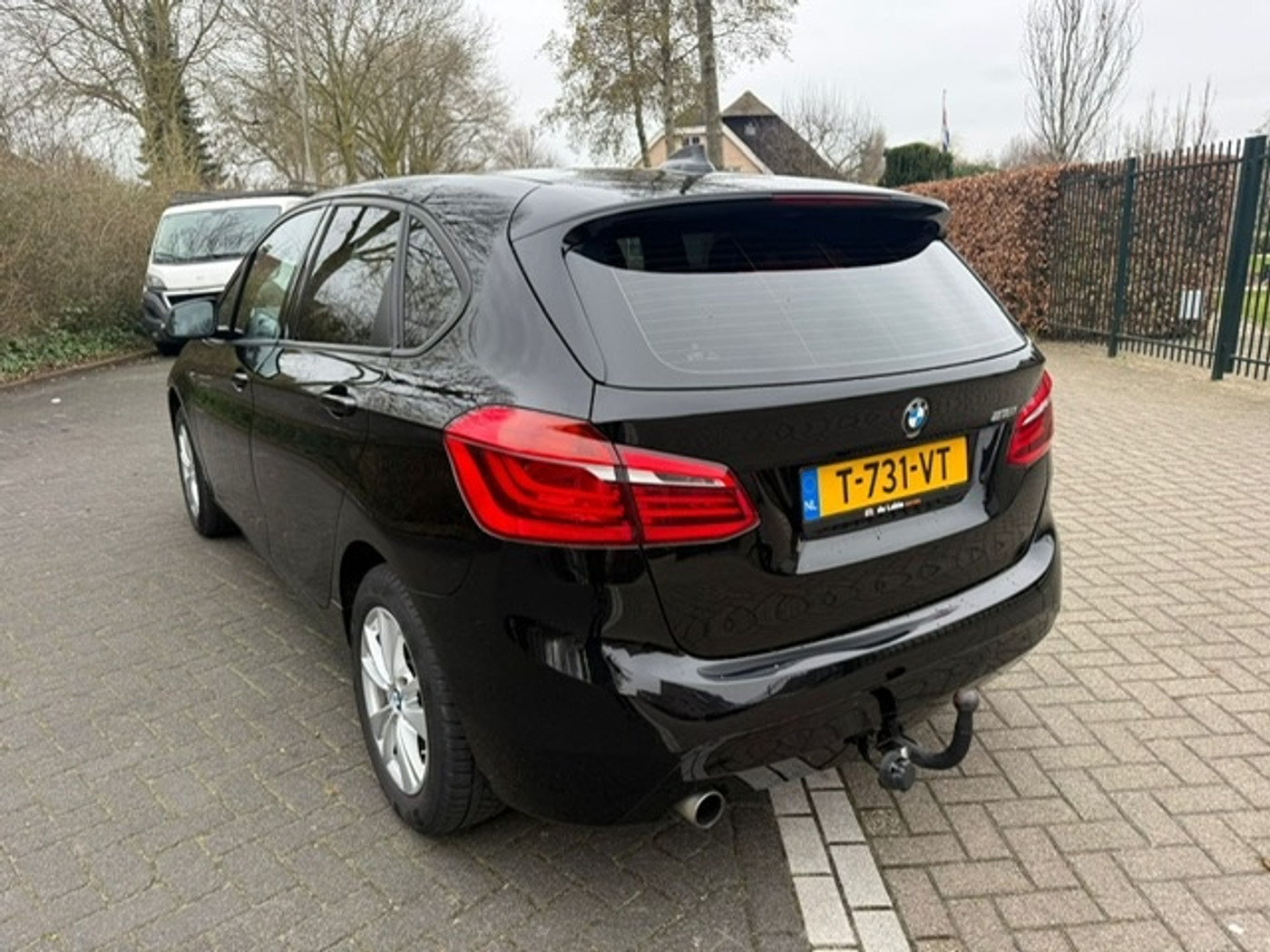 BMW 216i Active Tourer 216i Executive 2017 - voorkant