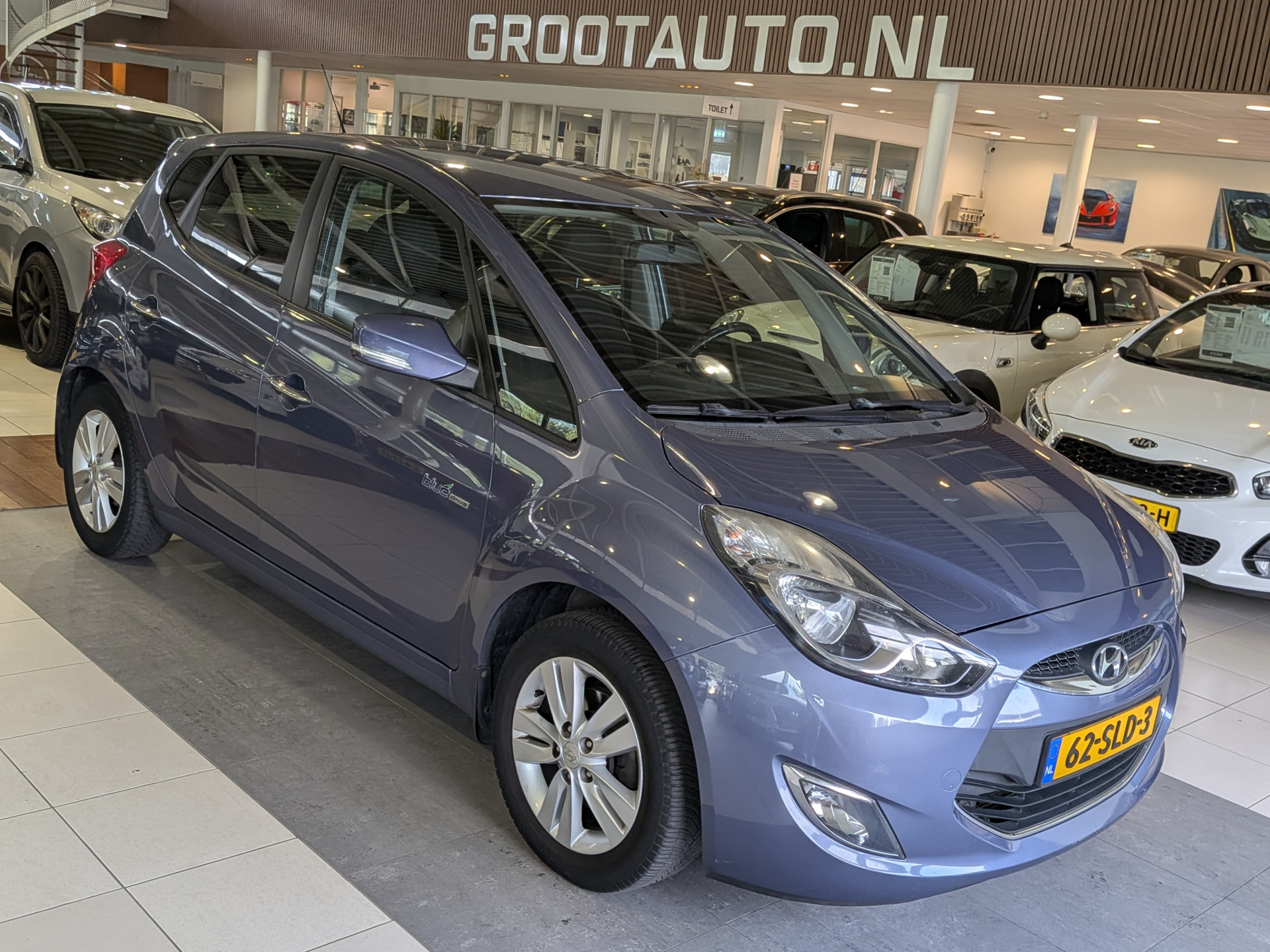 Hyundai Ix20 1.6i i-Vision 2011 - voorkant