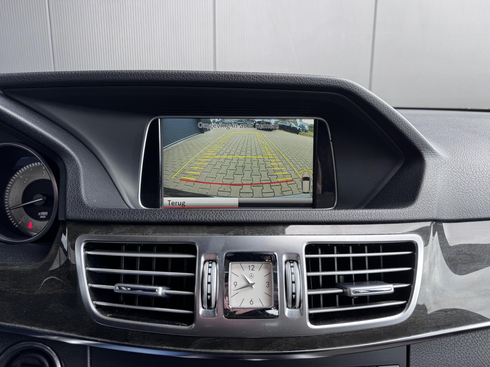 Foto van Mercedes-Benz E 350 Bluetec
