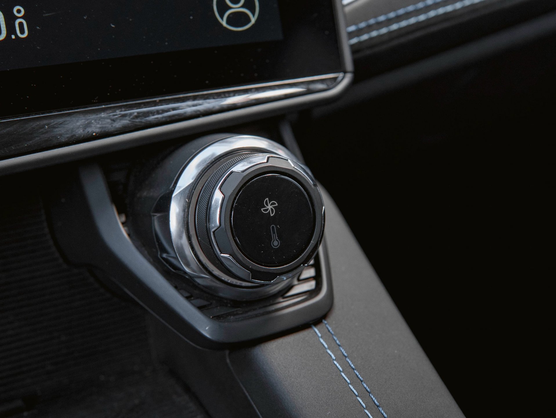 Foto van Lynk&co LYNK & Co 01