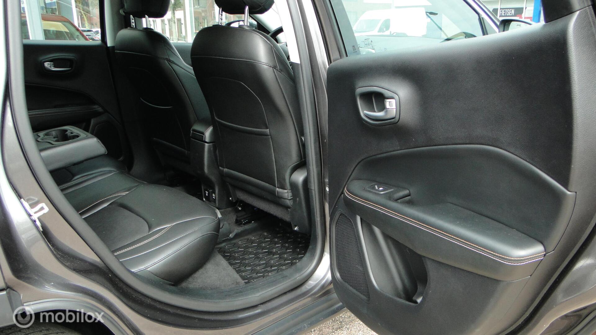 Foto van Jeep Compass