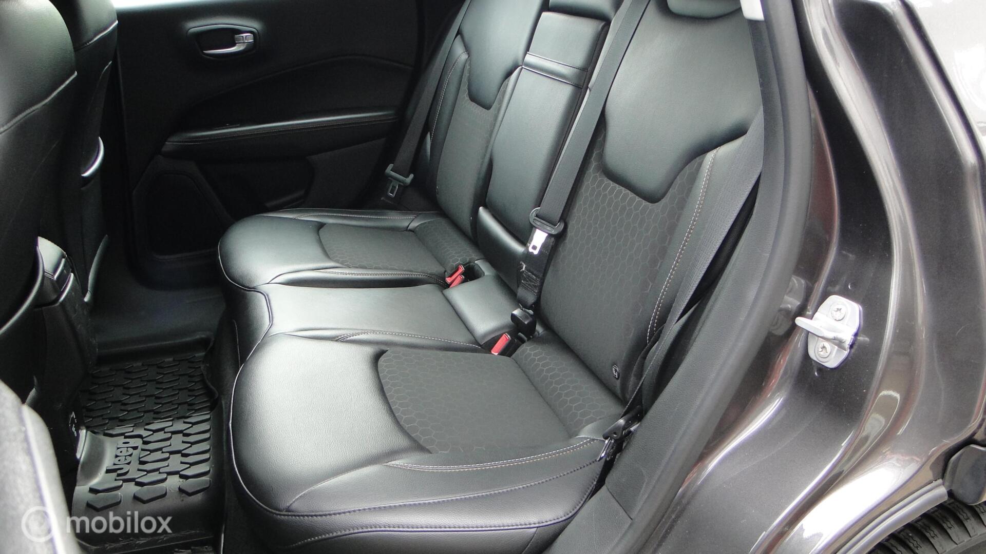 Foto van Jeep Compass