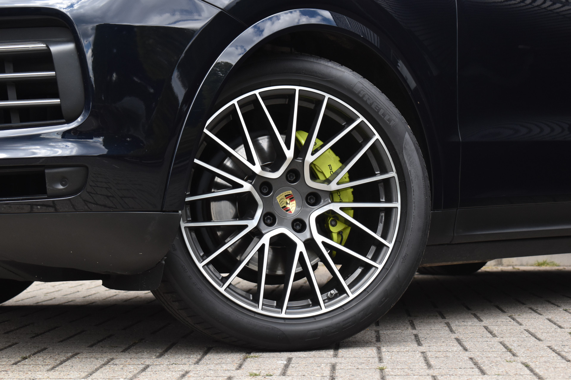 Foto van Porsche Cayenne E-hybrid