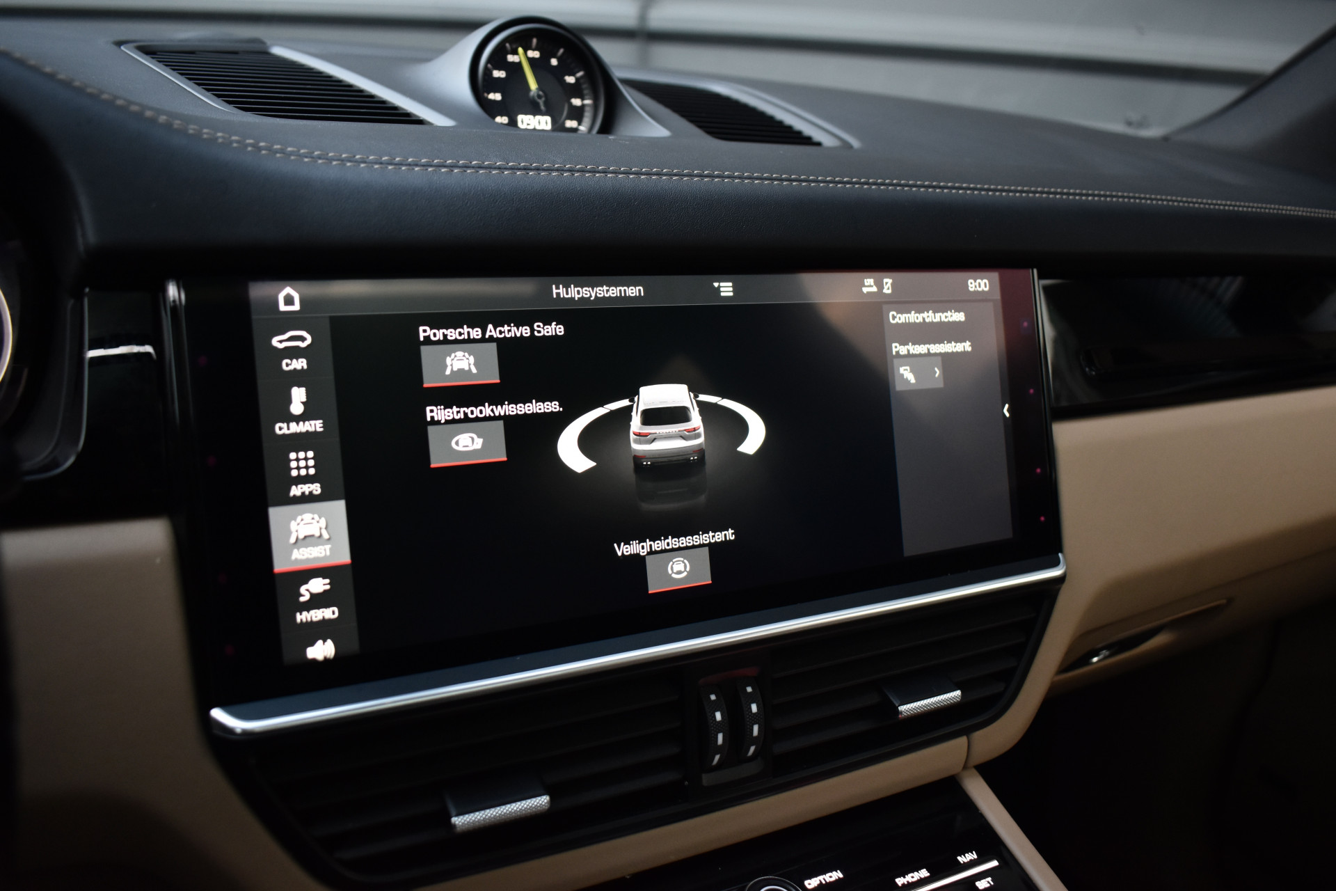Foto van Porsche Cayenne E-hybrid