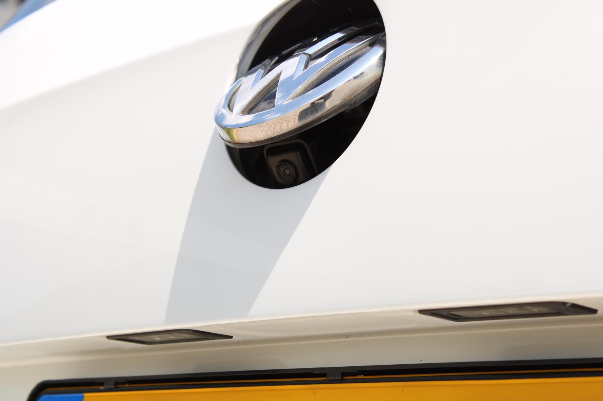 Foto van Volkswagen Golf Sportsvan