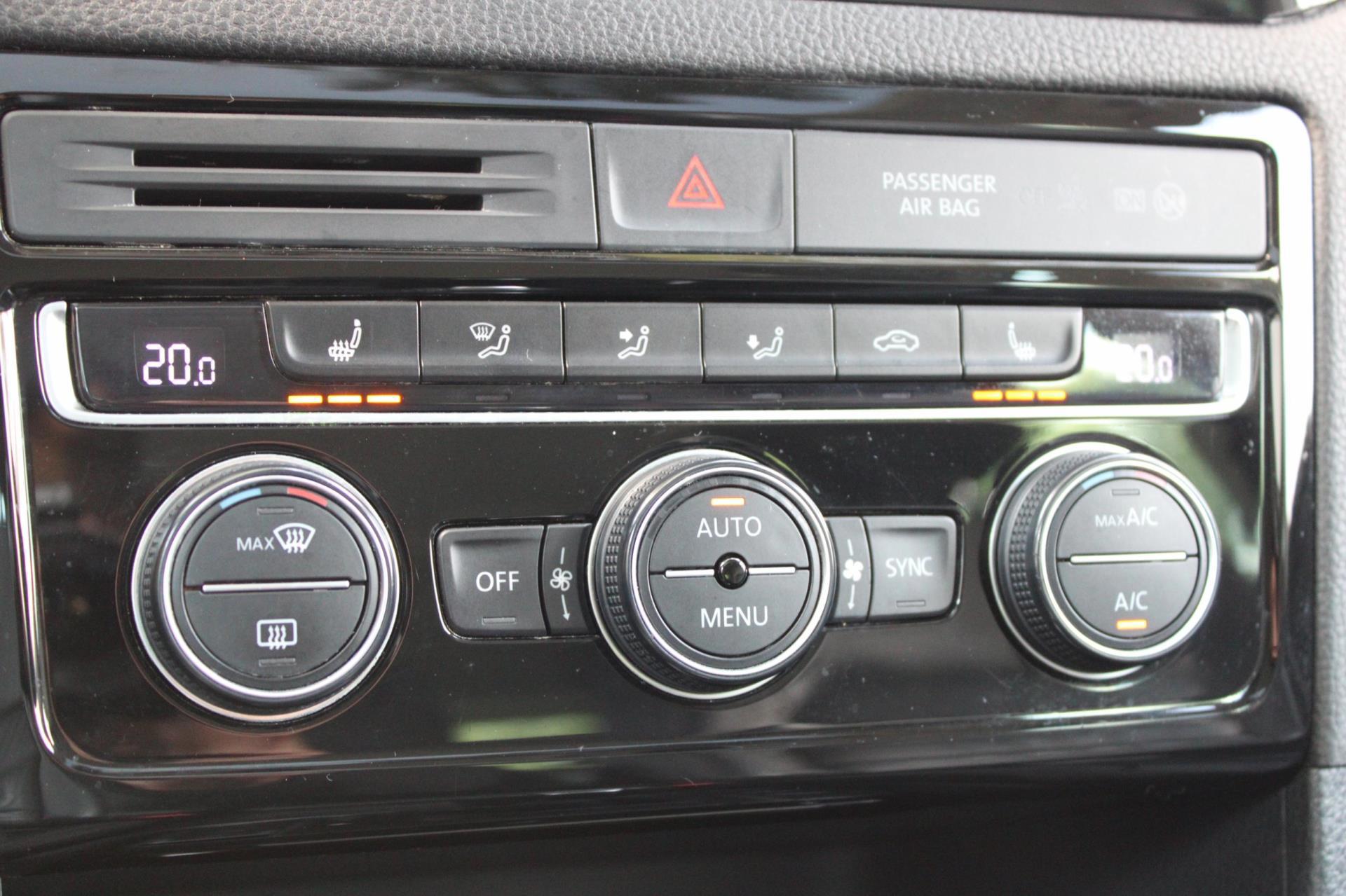 Foto van Volkswagen Golf Sportsvan