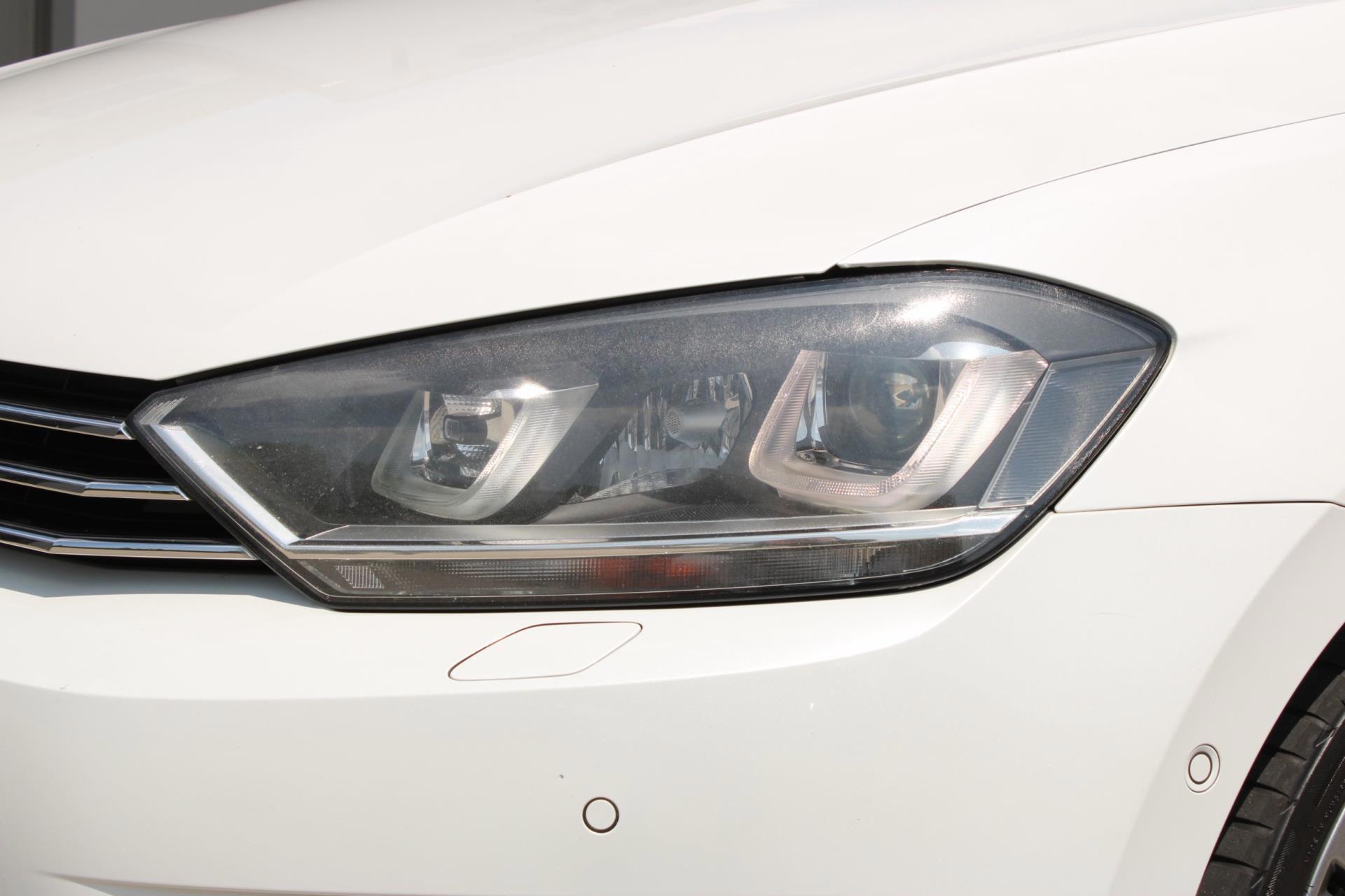 Foto van Volkswagen Golf Sportsvan
