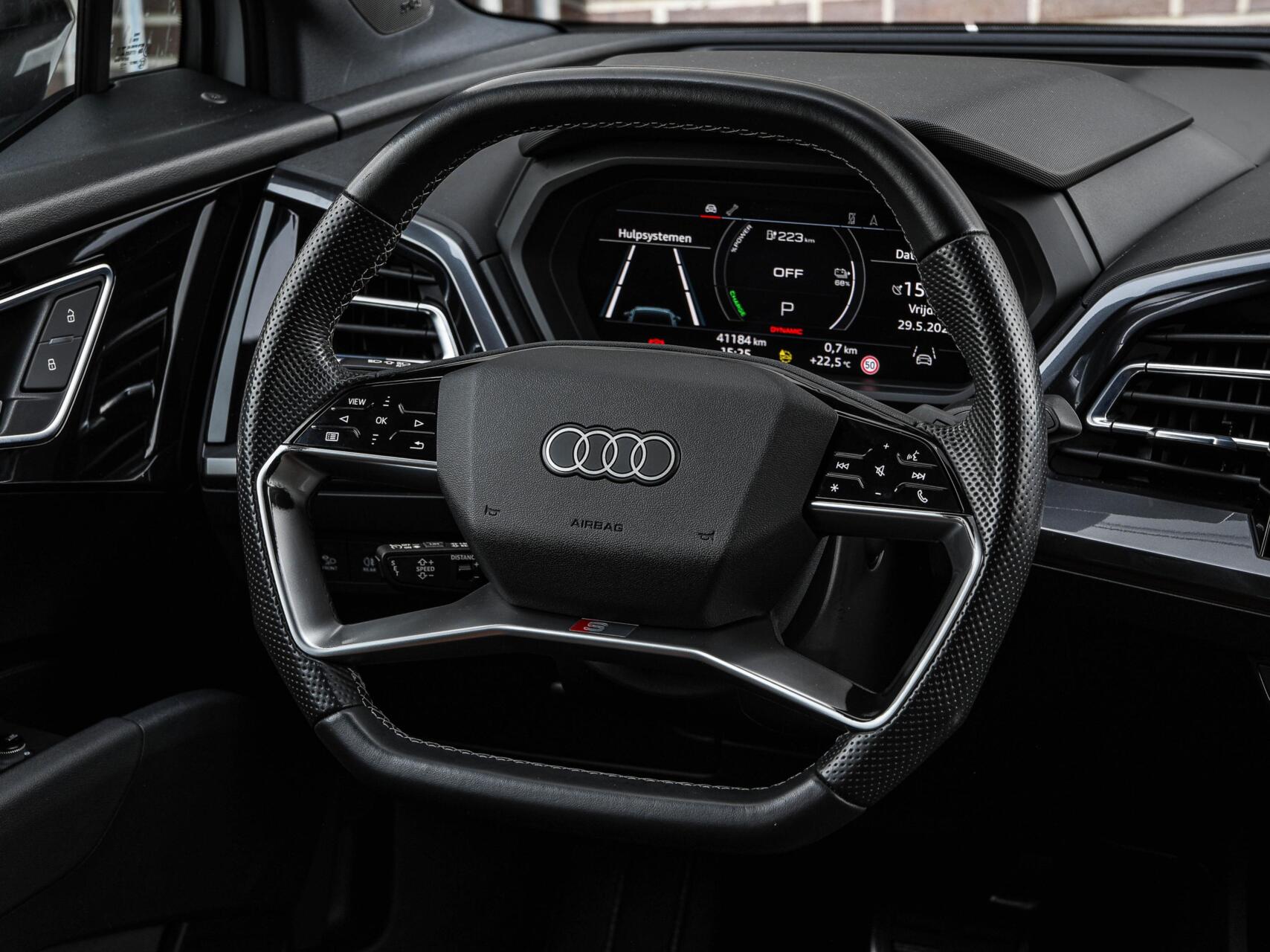 Foto van Audi Q4 40 E-tron