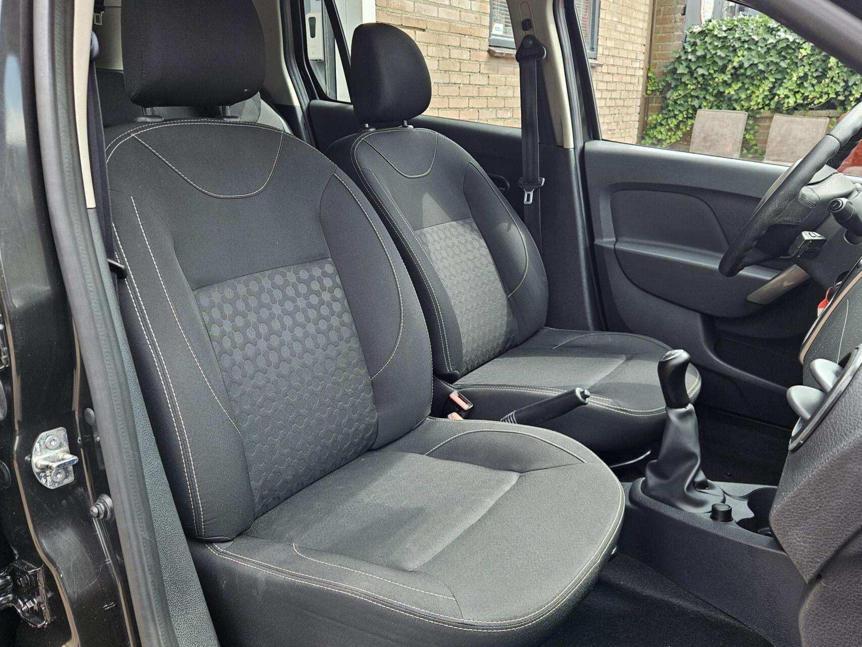 Foto van Dacia Logan