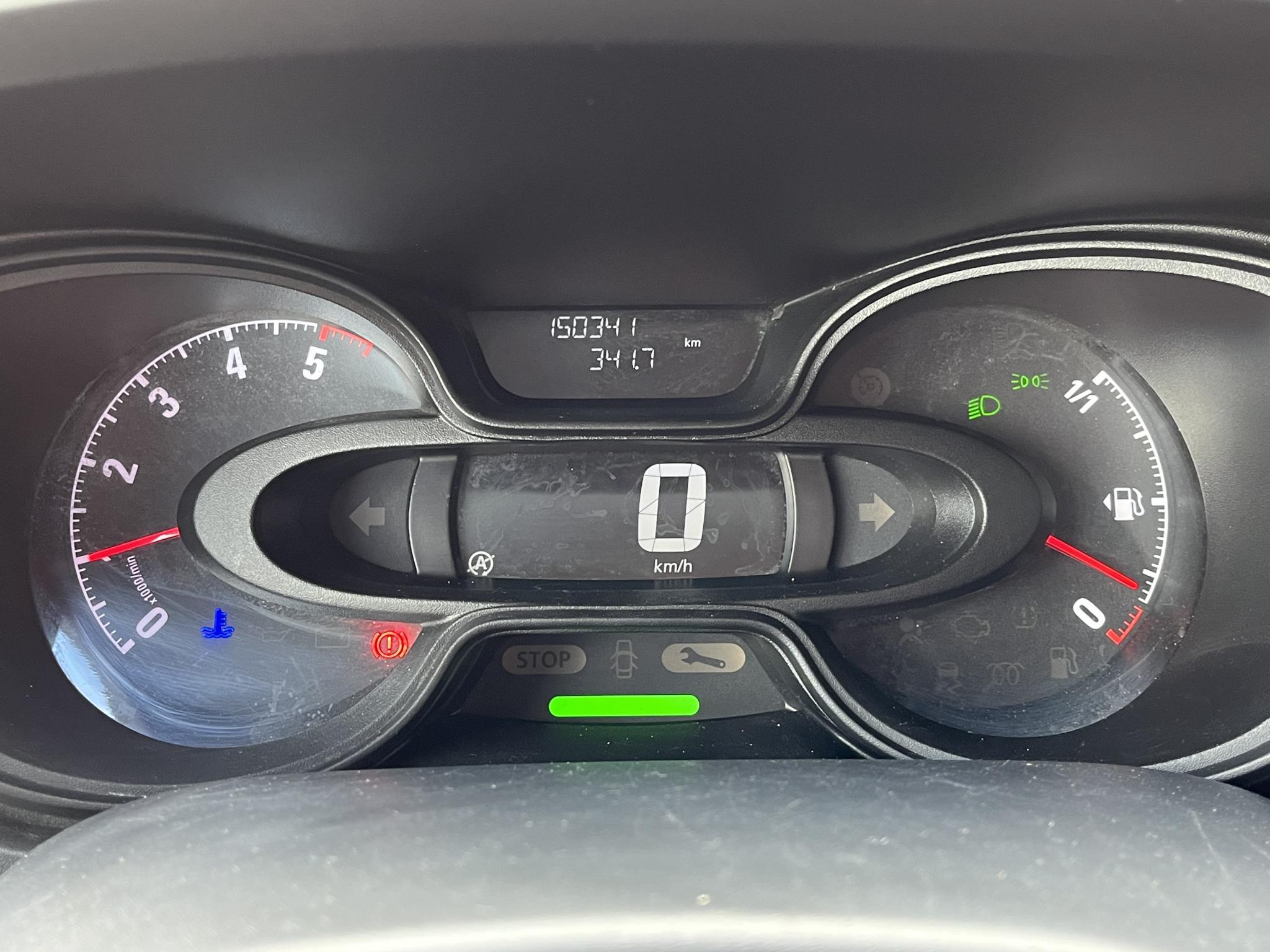 Foto van Opel Vivaro-b