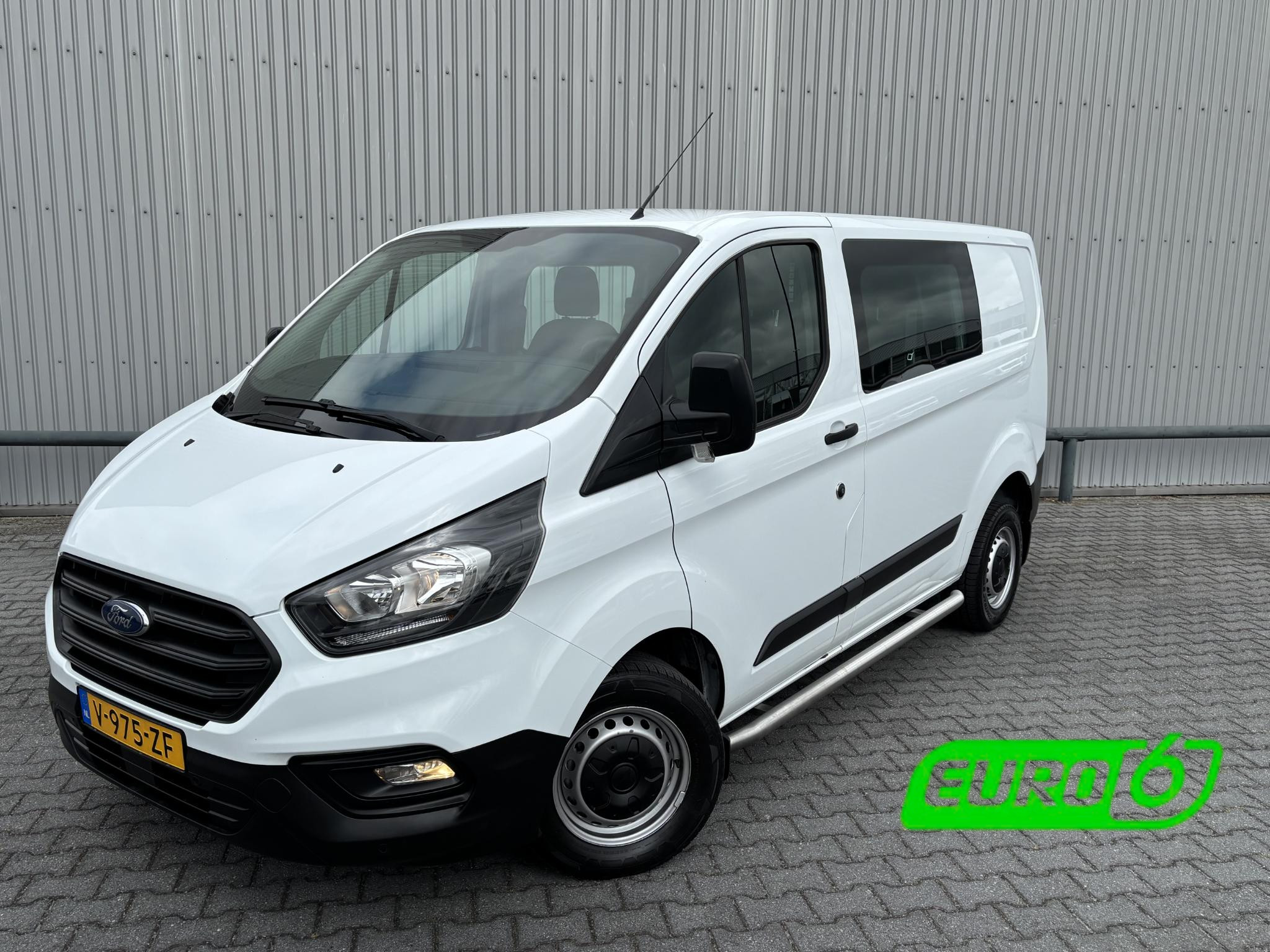 Ford Transit Custom 280 2.0 TDCI L1H1 Ambiente DC 2019 - voorkant