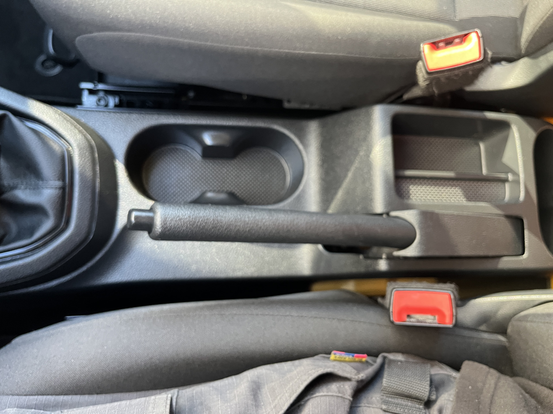 Foto van Volkswagen Caddy Modified Partition Wall