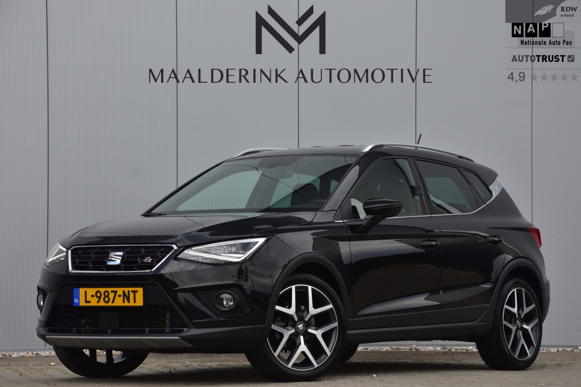 Seat Arona 1.0 TSI Automaat FR NAP, Full Option Trekhaak, Camera, Keyless, Digitale Cockpit, Stoelverwarming, 2021 - voorkant