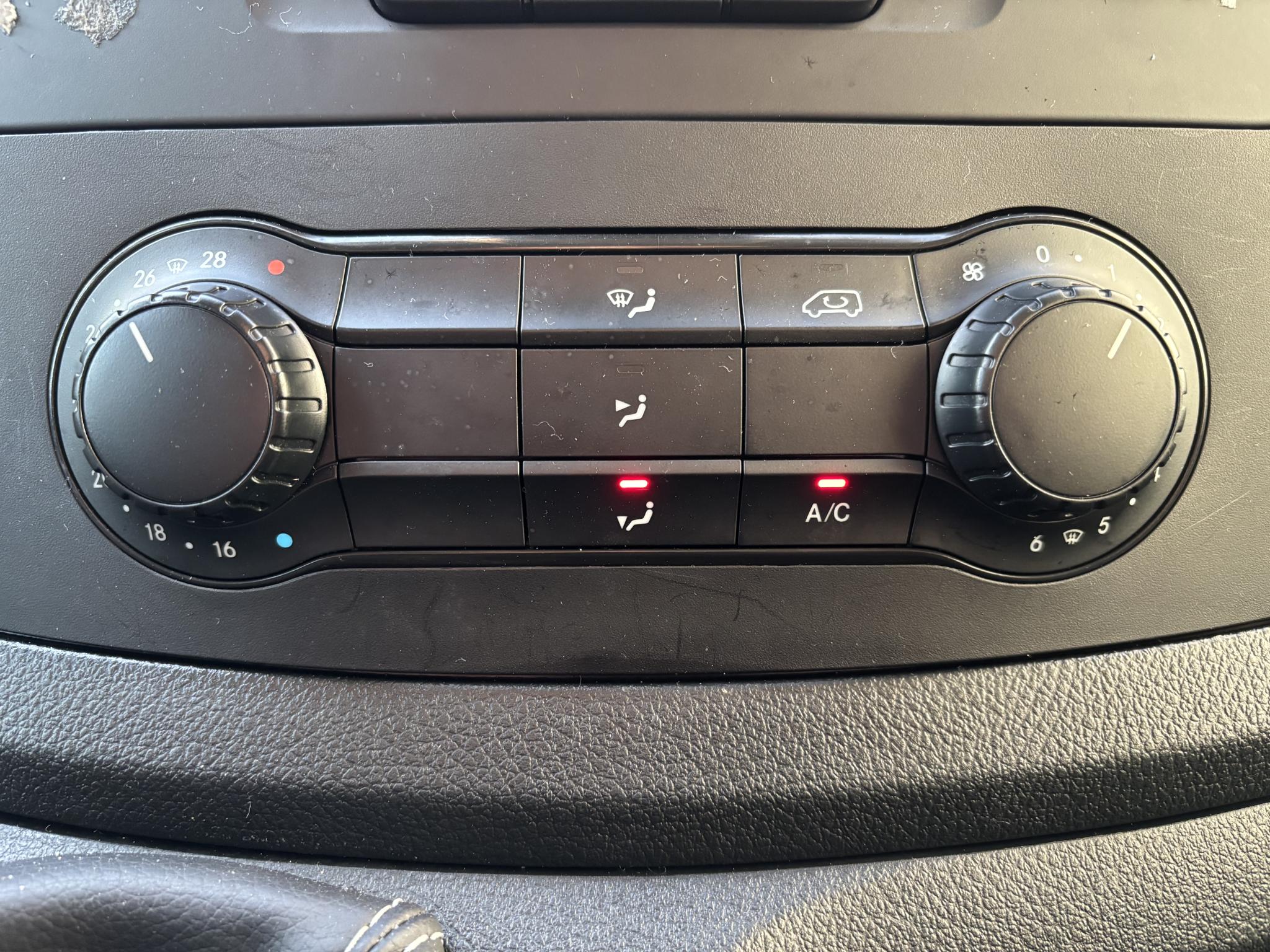 Foto van Mercedes-Benz Vito