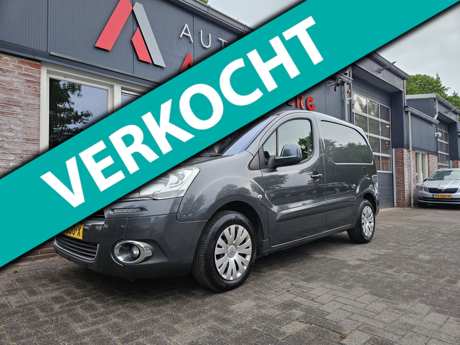 Citroen Berlingo 1.6 e-HDI 500 Club Economy Automaat! Marge! NAP! Airco! Cruise Control! Nette Bus! 2014 - voorkant