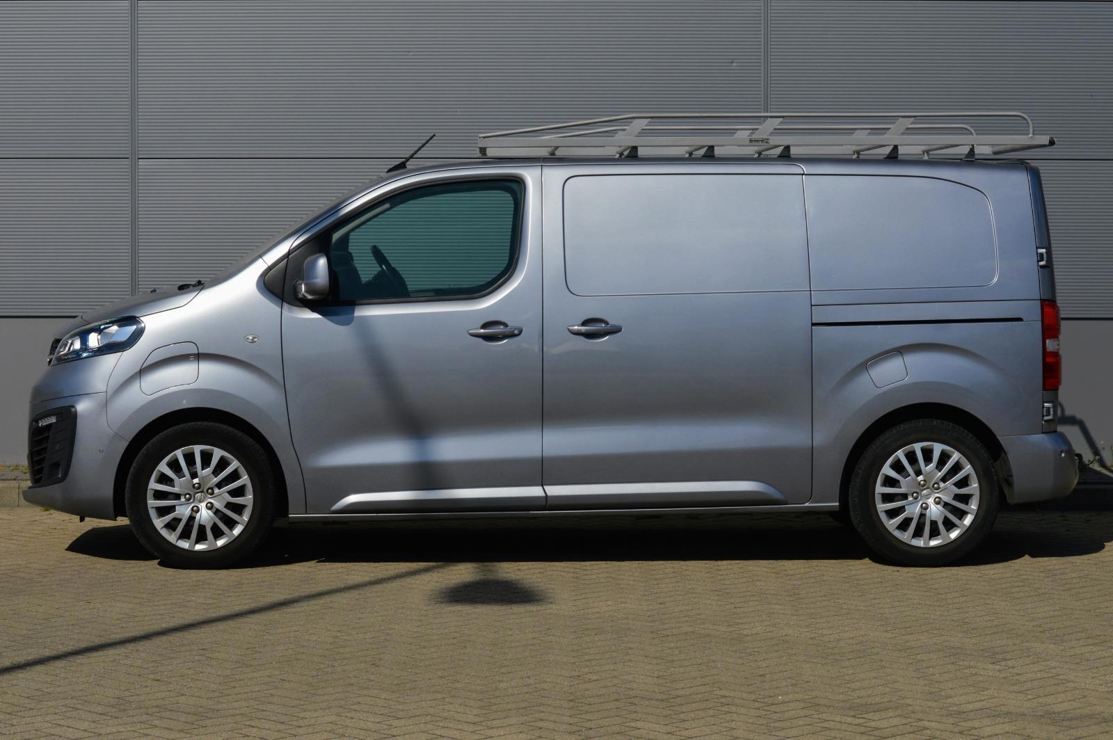 Foto van Opel Vivaro