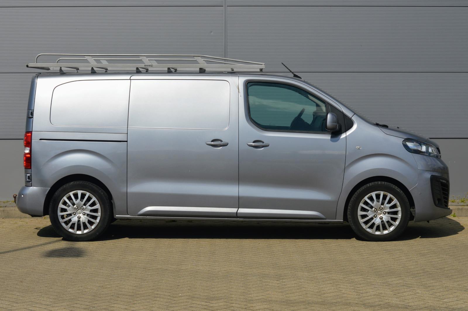 Foto van Opel Vivaro