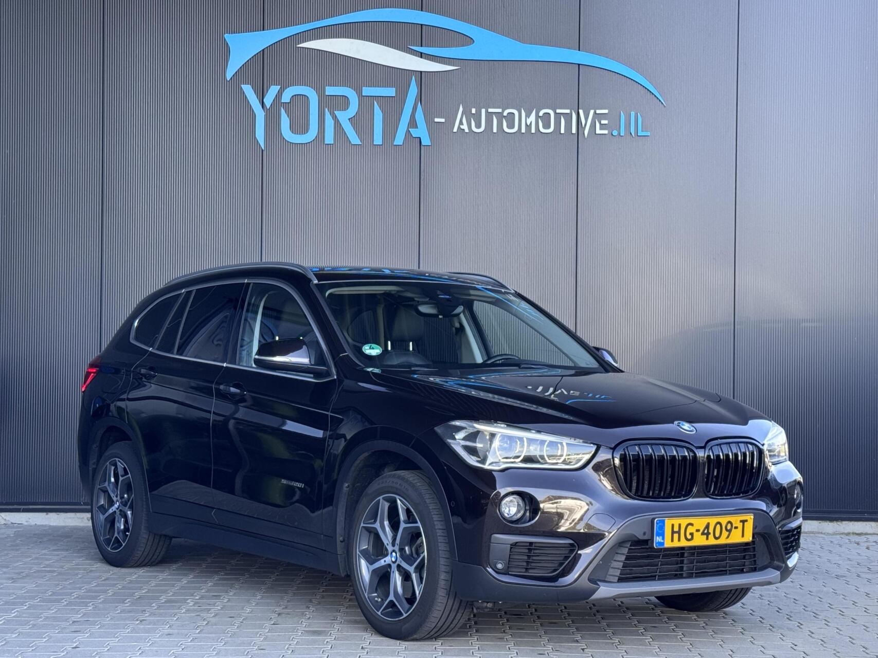 Foto van BMW X1 Sdrive20i