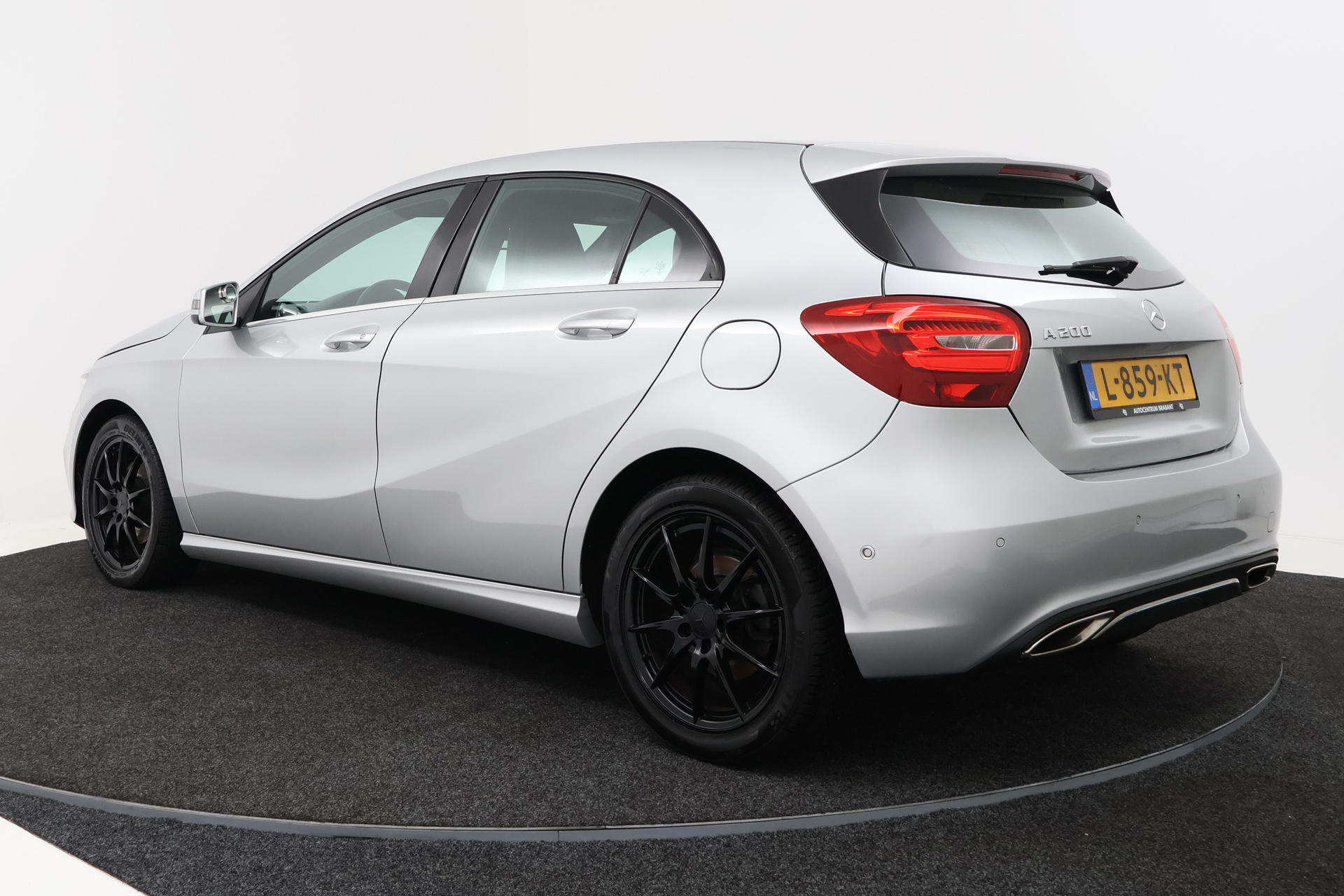 Foto van Mercedes-Benz A 200