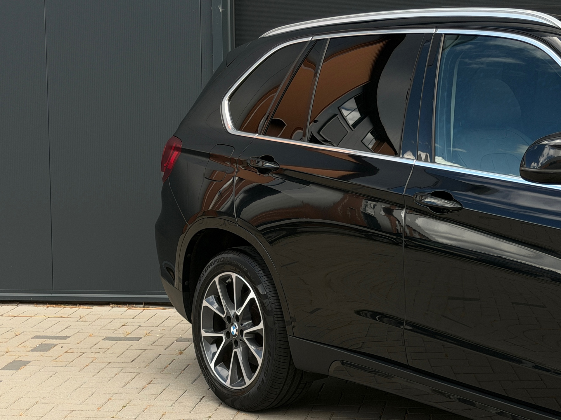 Foto van BMW X5 Xdrive35i