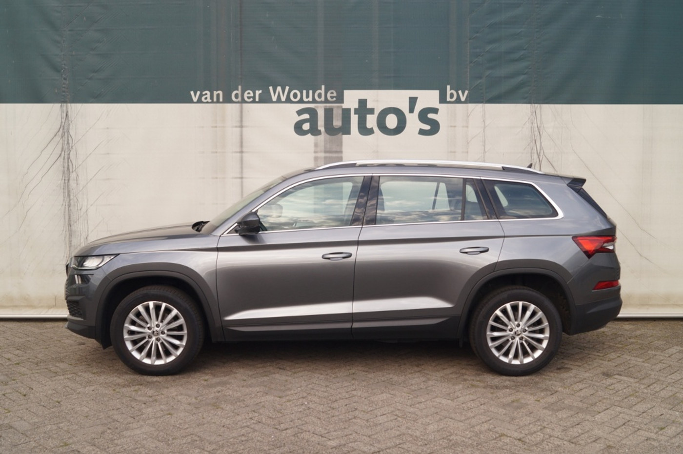 Skoda Kodiaq 1.5 TSI 150pk DSG Business Edition 7-persoons -NAVI-ECC-PDC- 2023 - voorkant