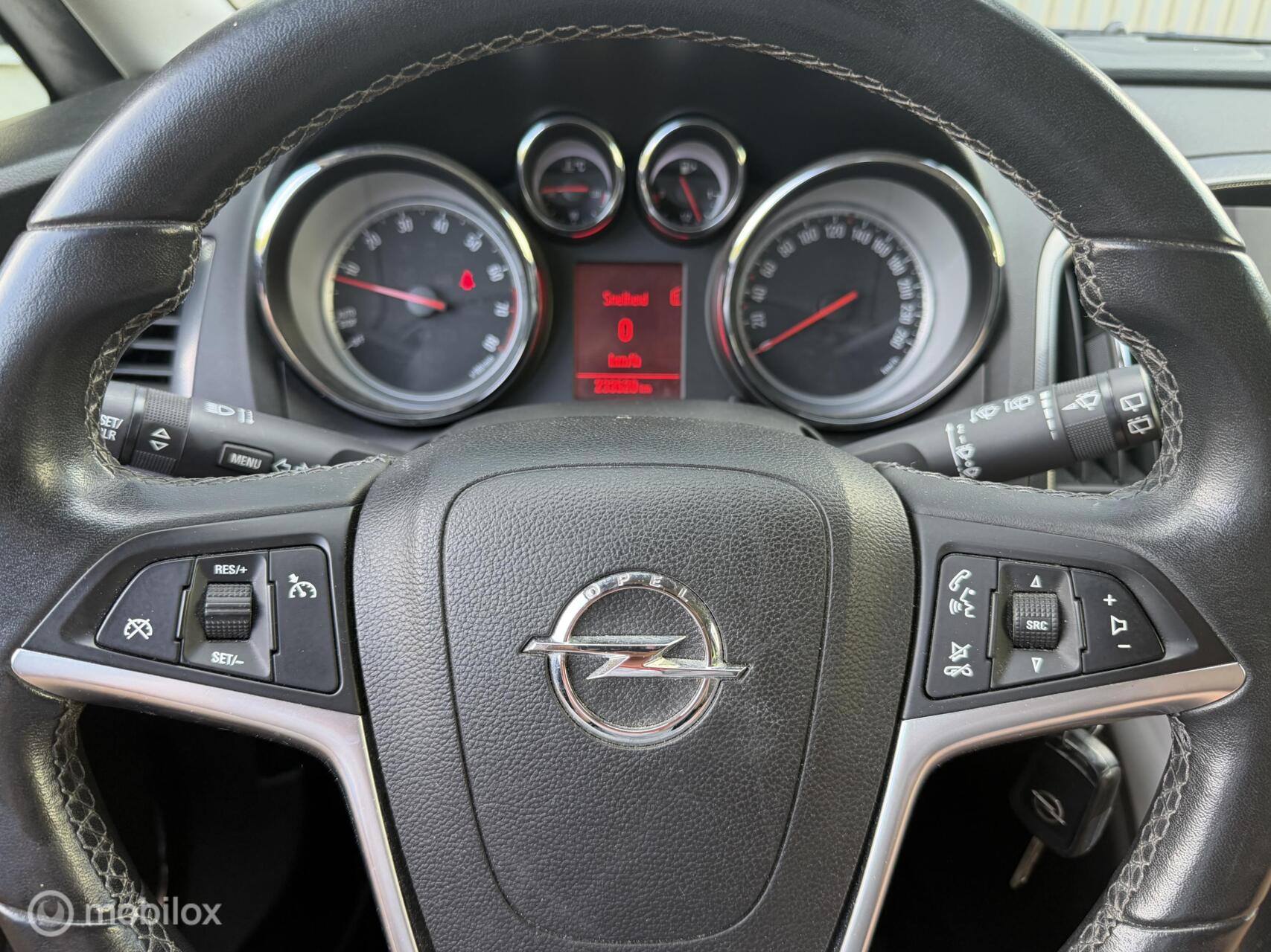 Foto van Opel Astra Sports Tourer