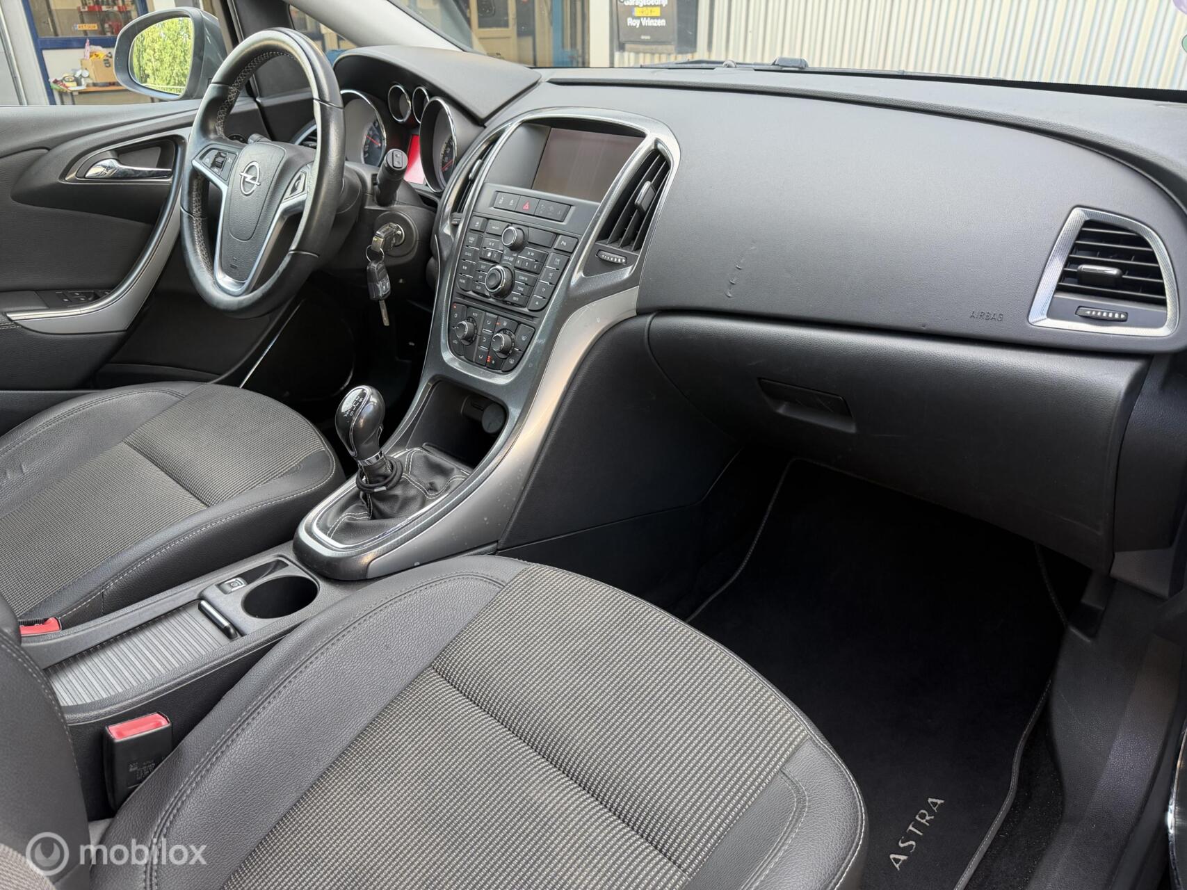 Foto van Opel Astra Sports Tourer