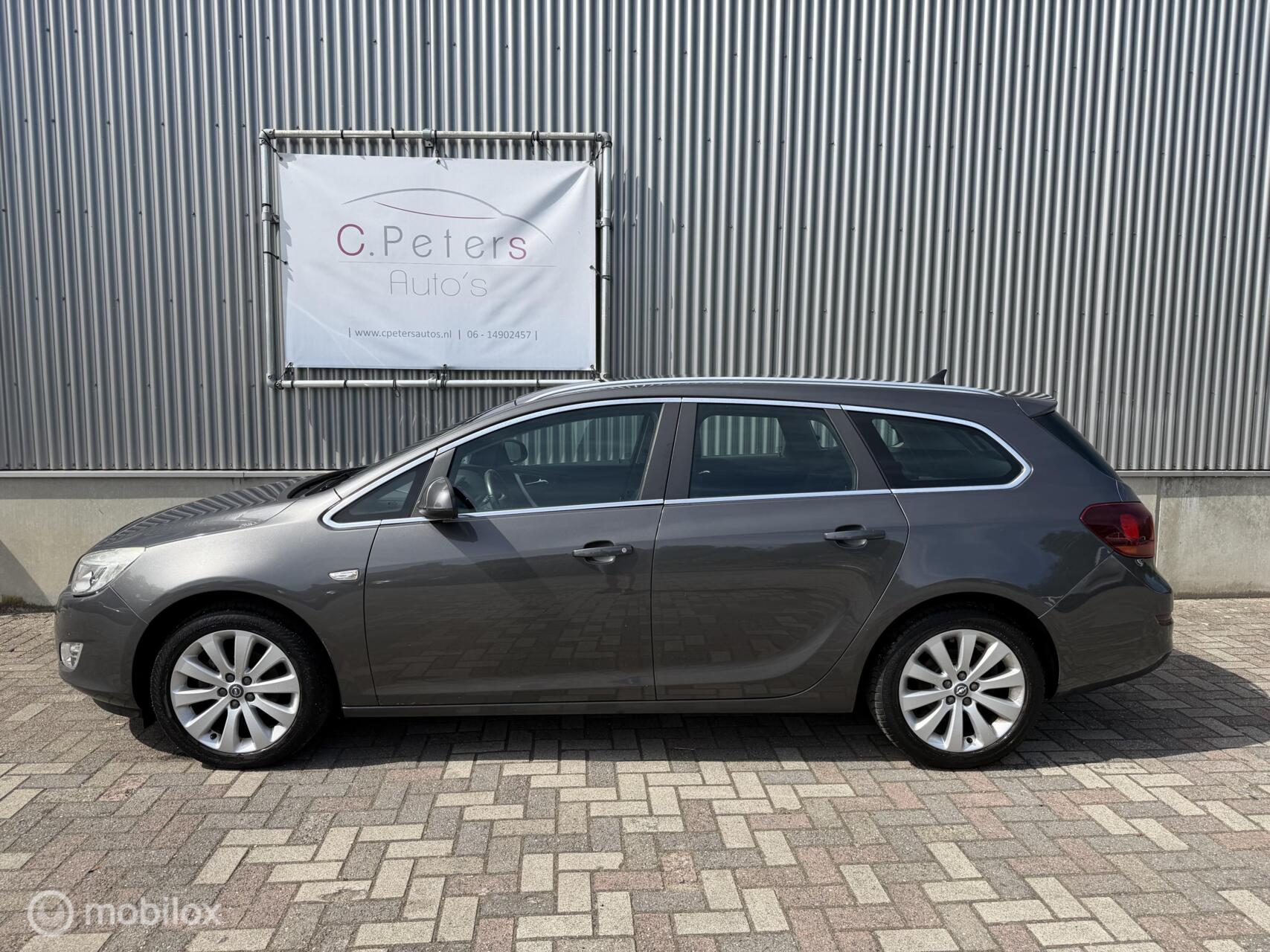 Foto van Opel Astra Sports Tourer