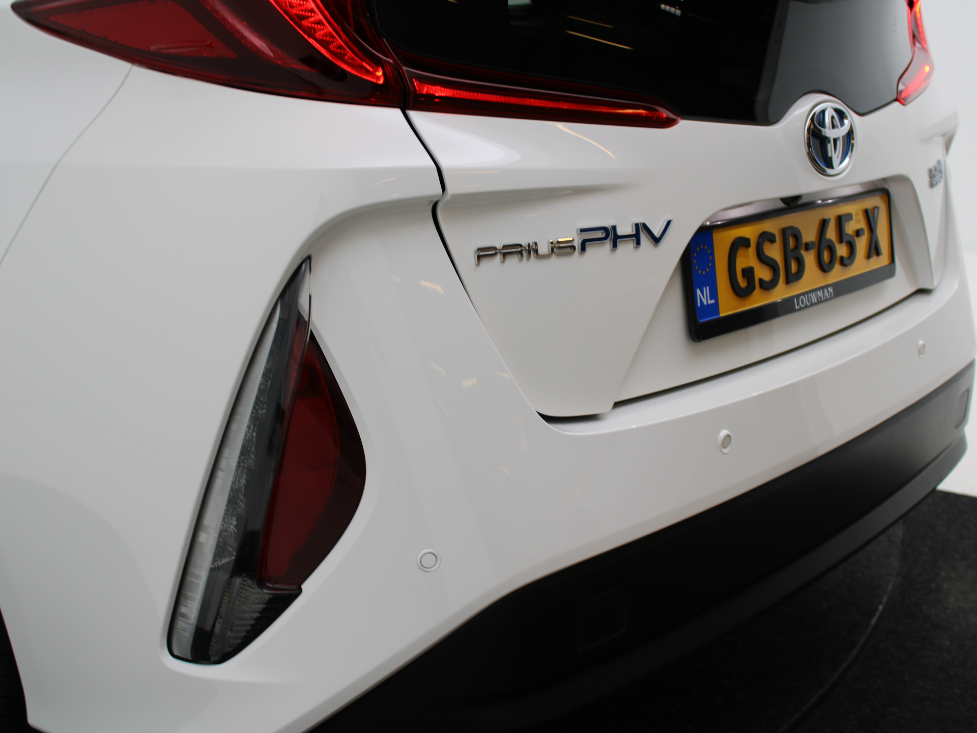 Foto van Toyota Toyota Prius PHV