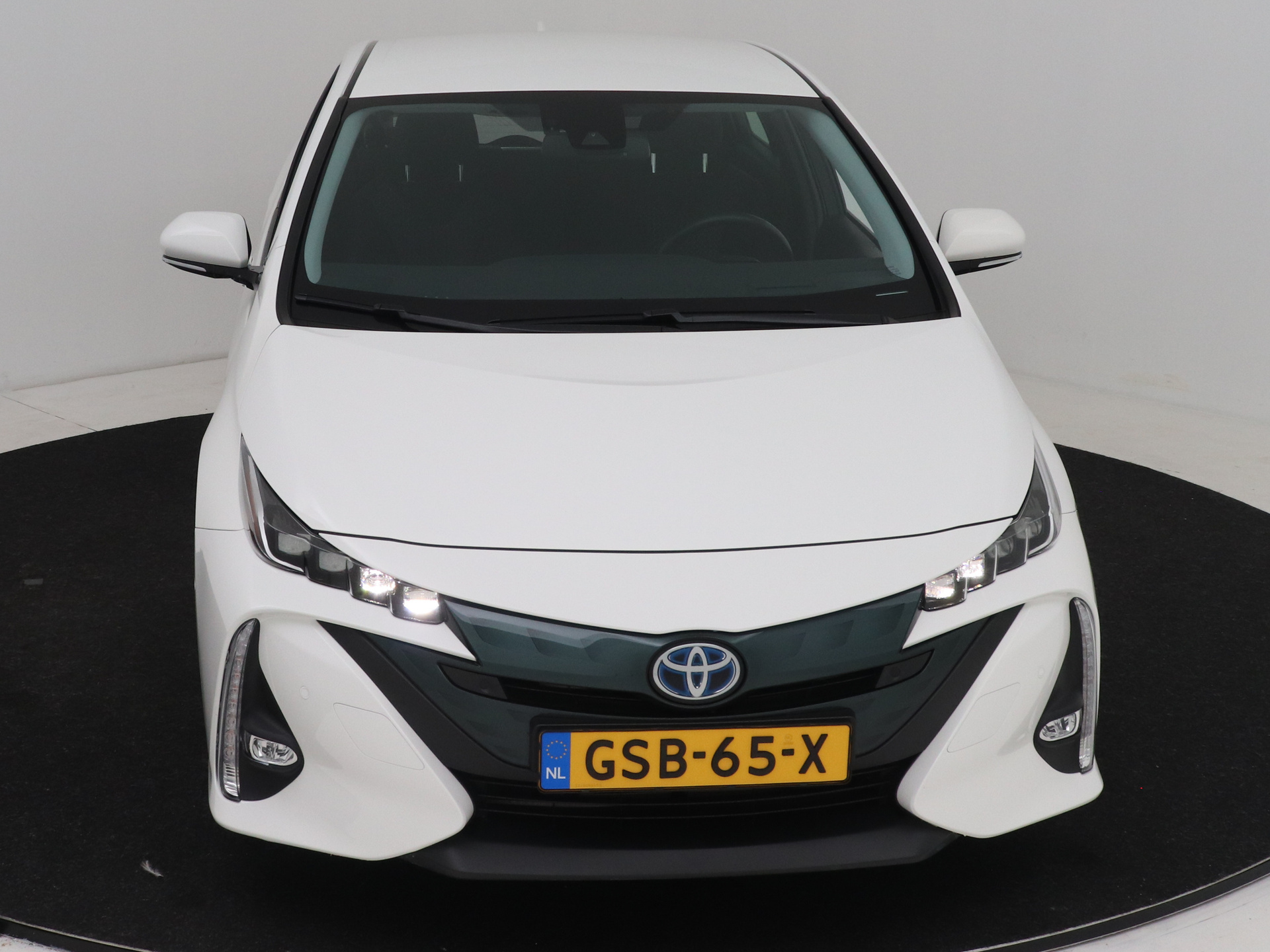 Foto van Toyota Toyota Prius PHV
