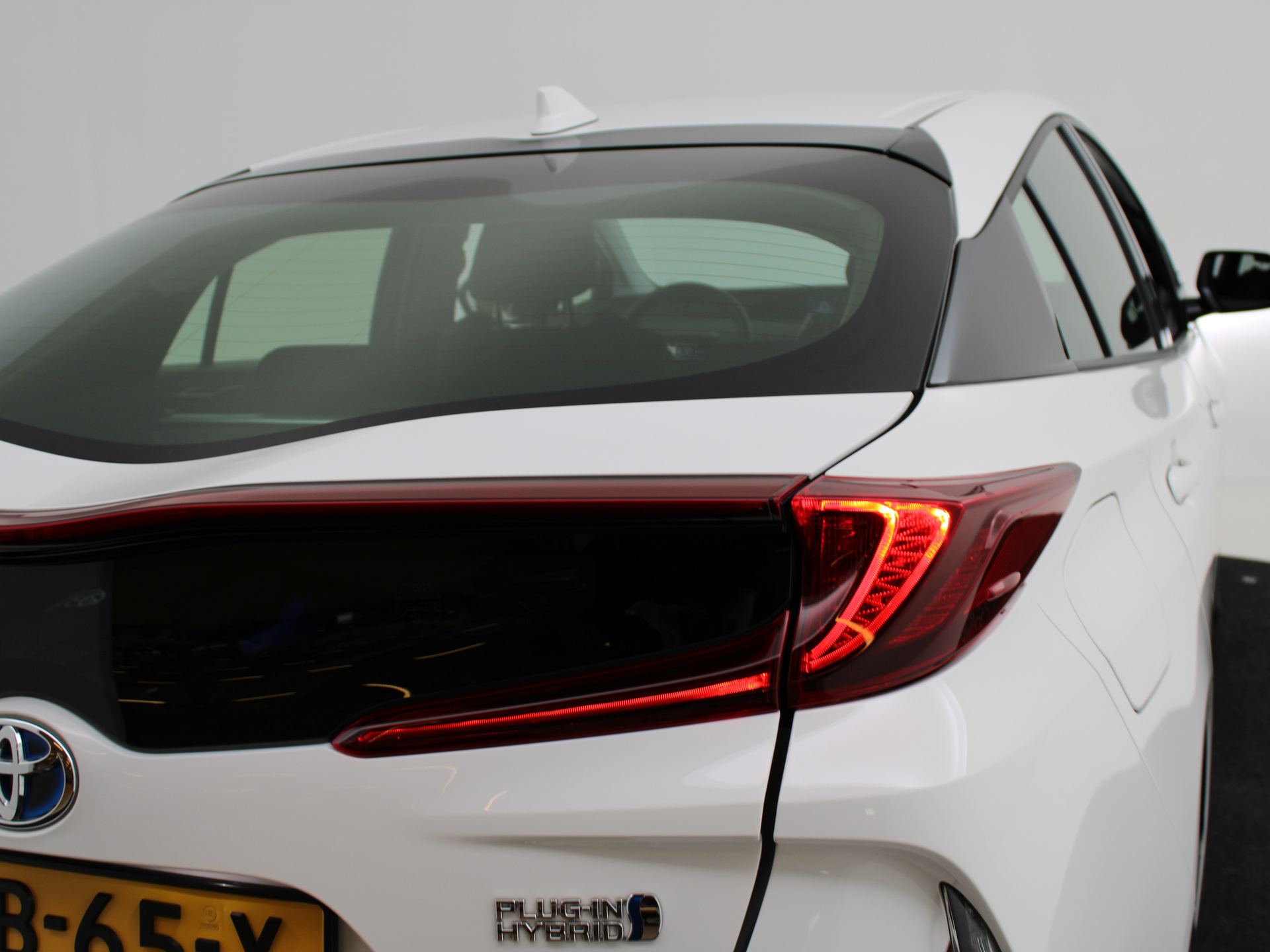 Foto van Toyota Toyota Prius PHV