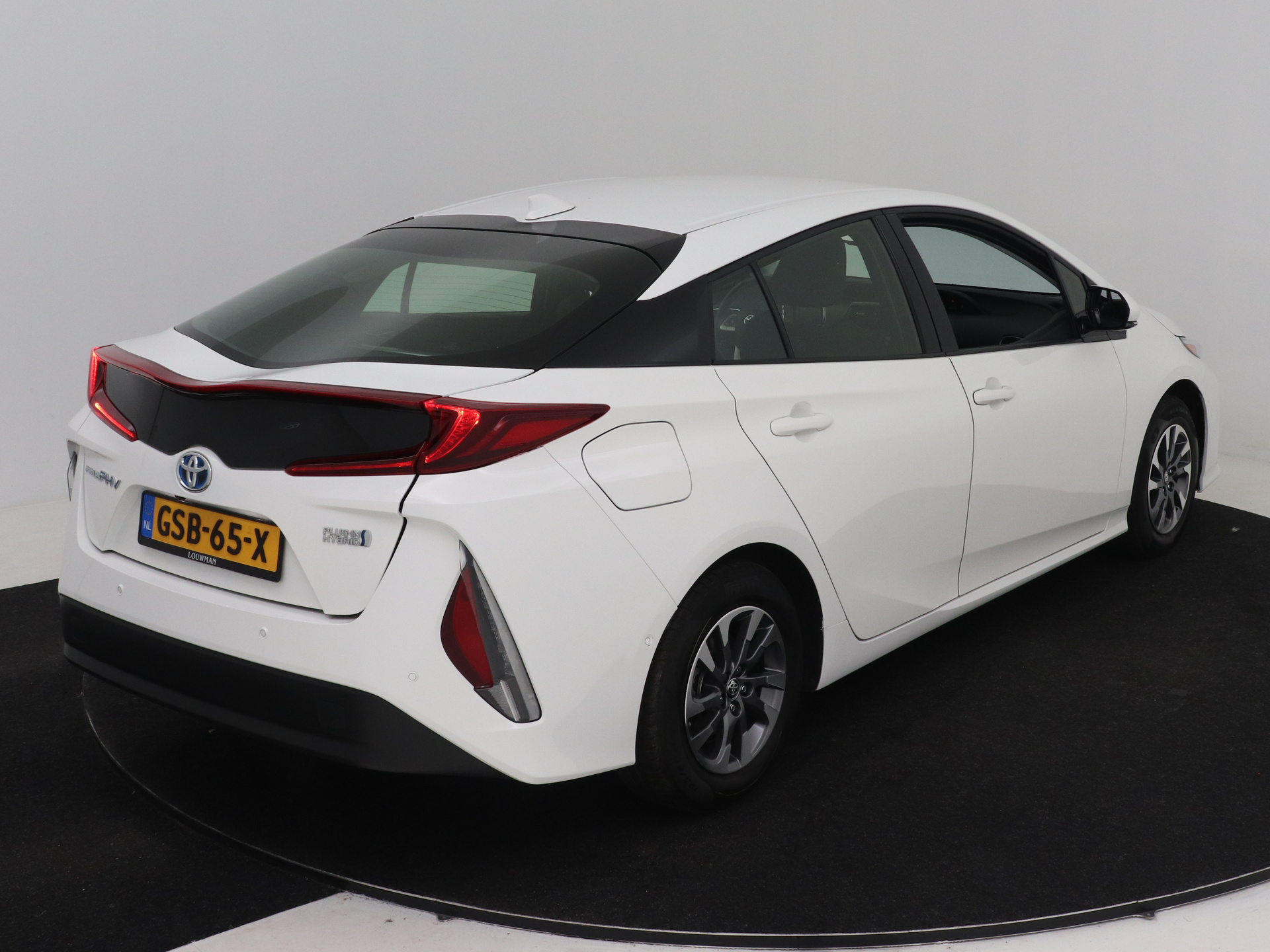 Foto van Toyota Toyota Prius PHV