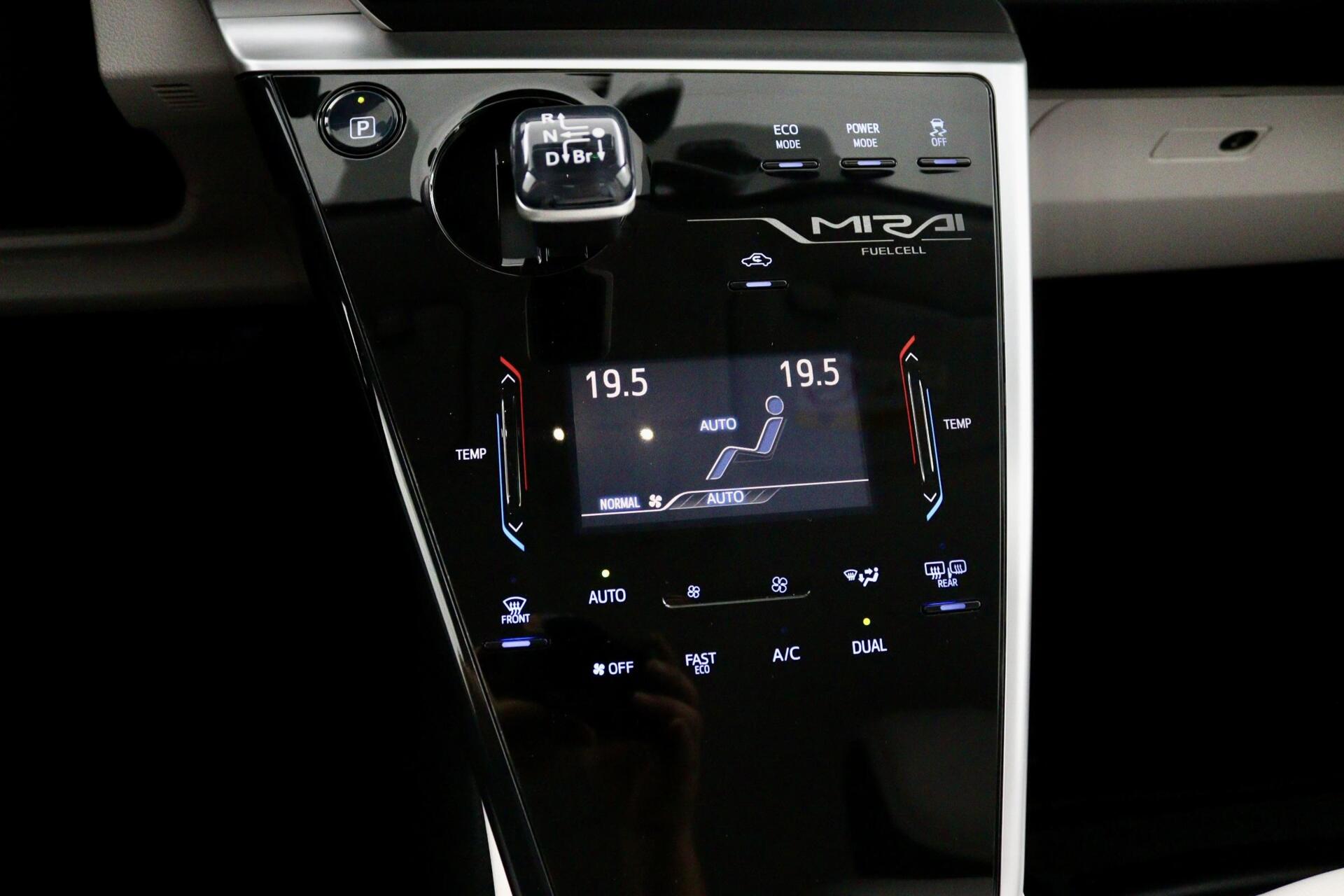 Foto van Toyota Mirai