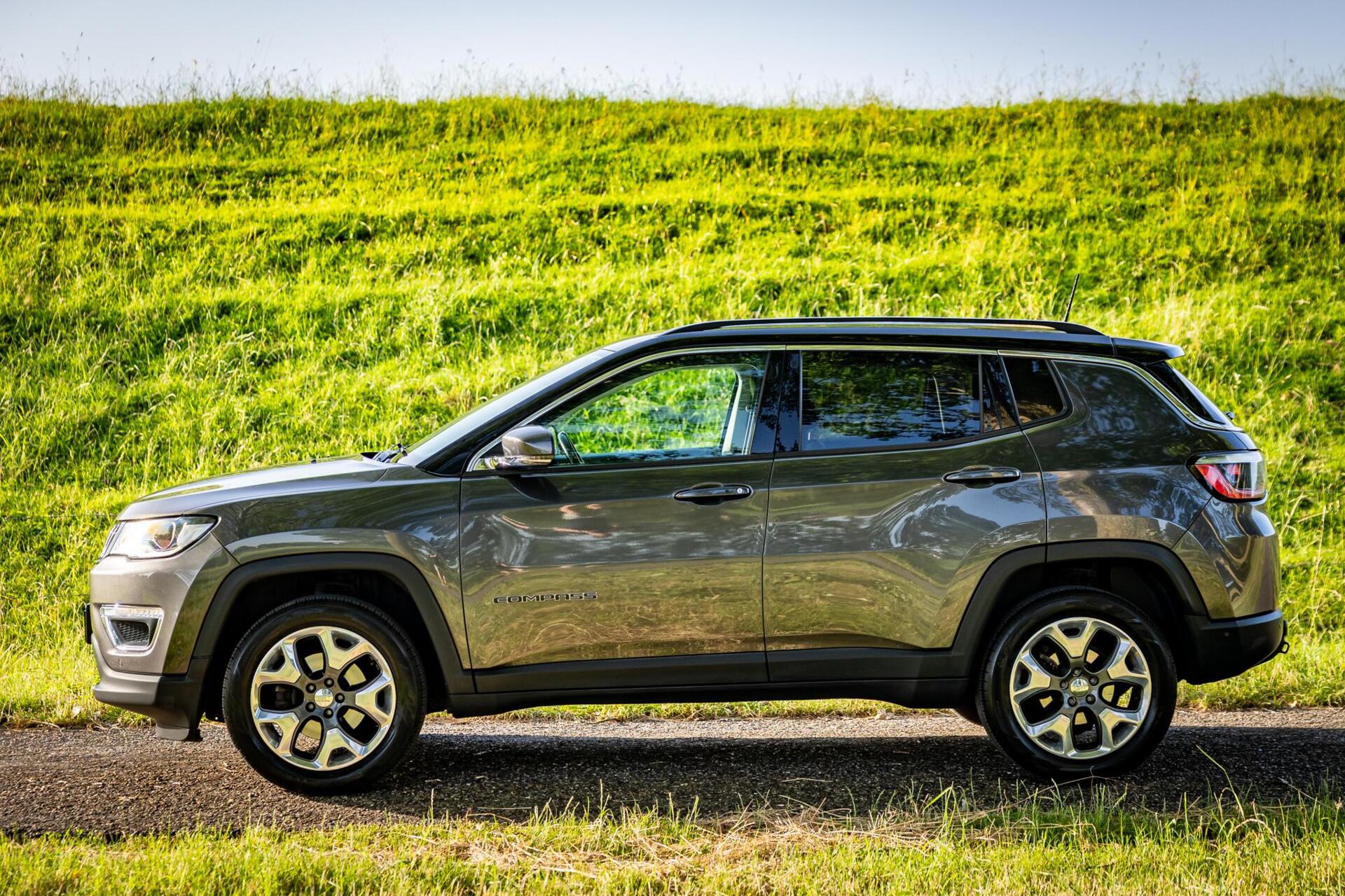 Foto van Jeep Compass