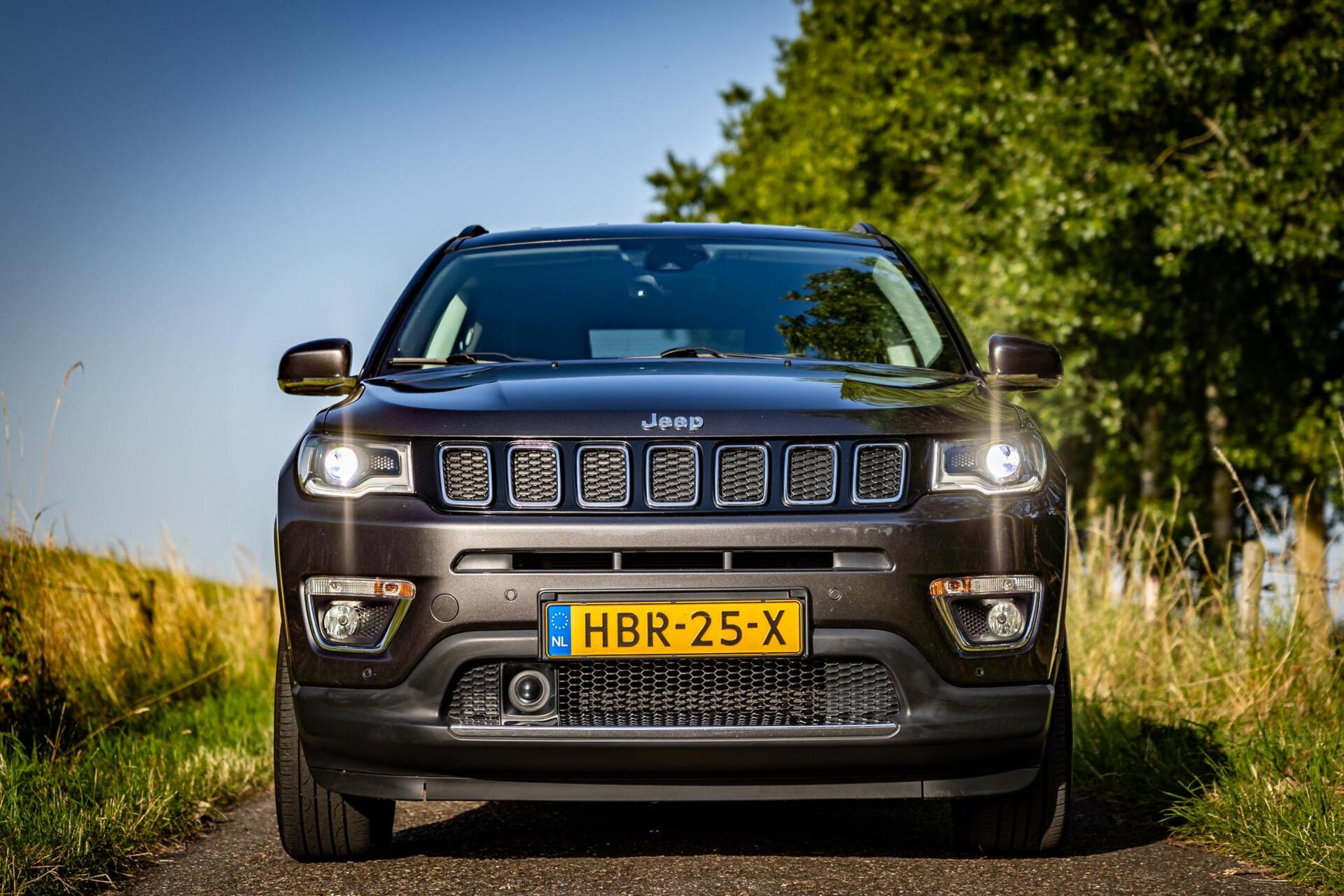 Foto van Jeep Compass