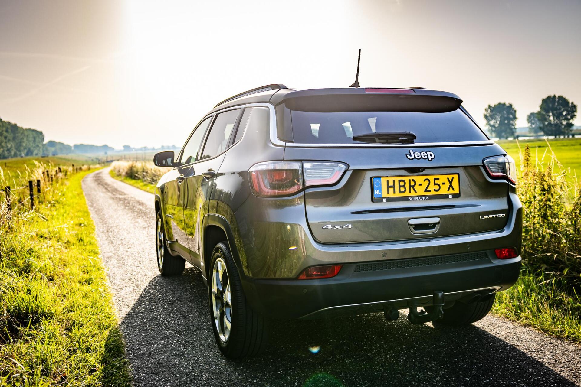 Foto van Jeep Compass