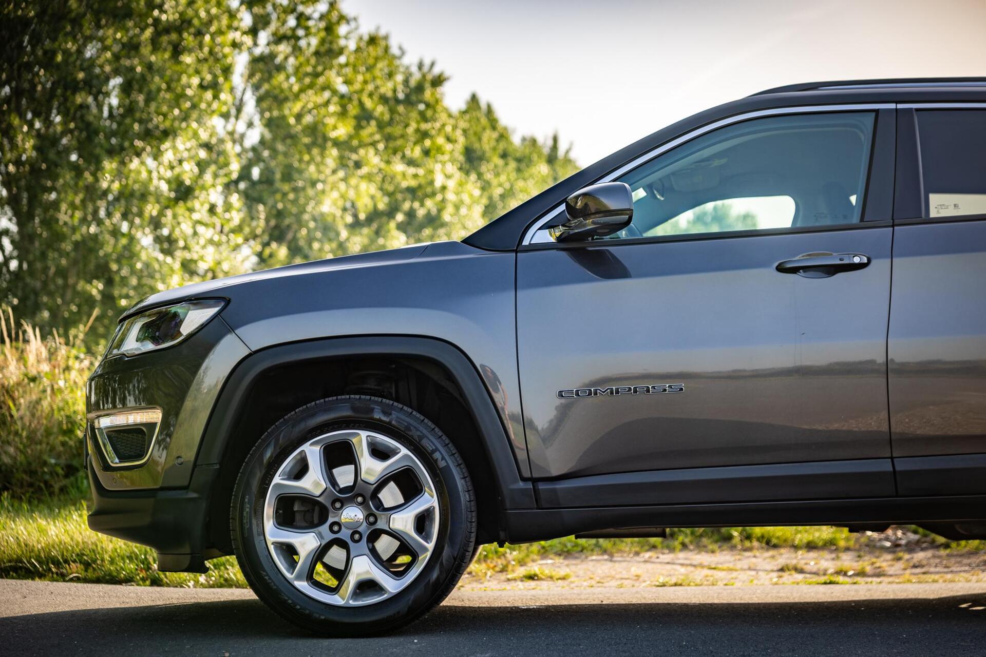 Foto van Jeep Compass