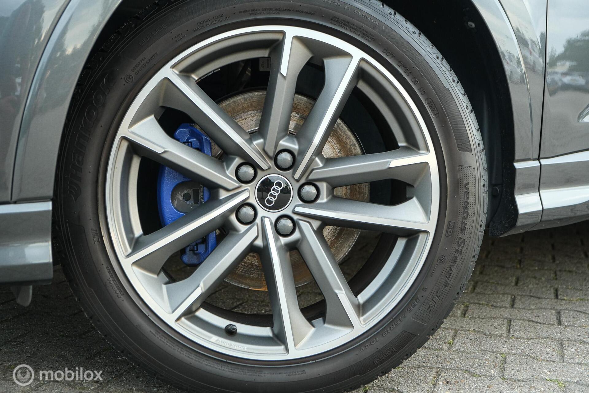 Foto van Audi Q3 E-tron