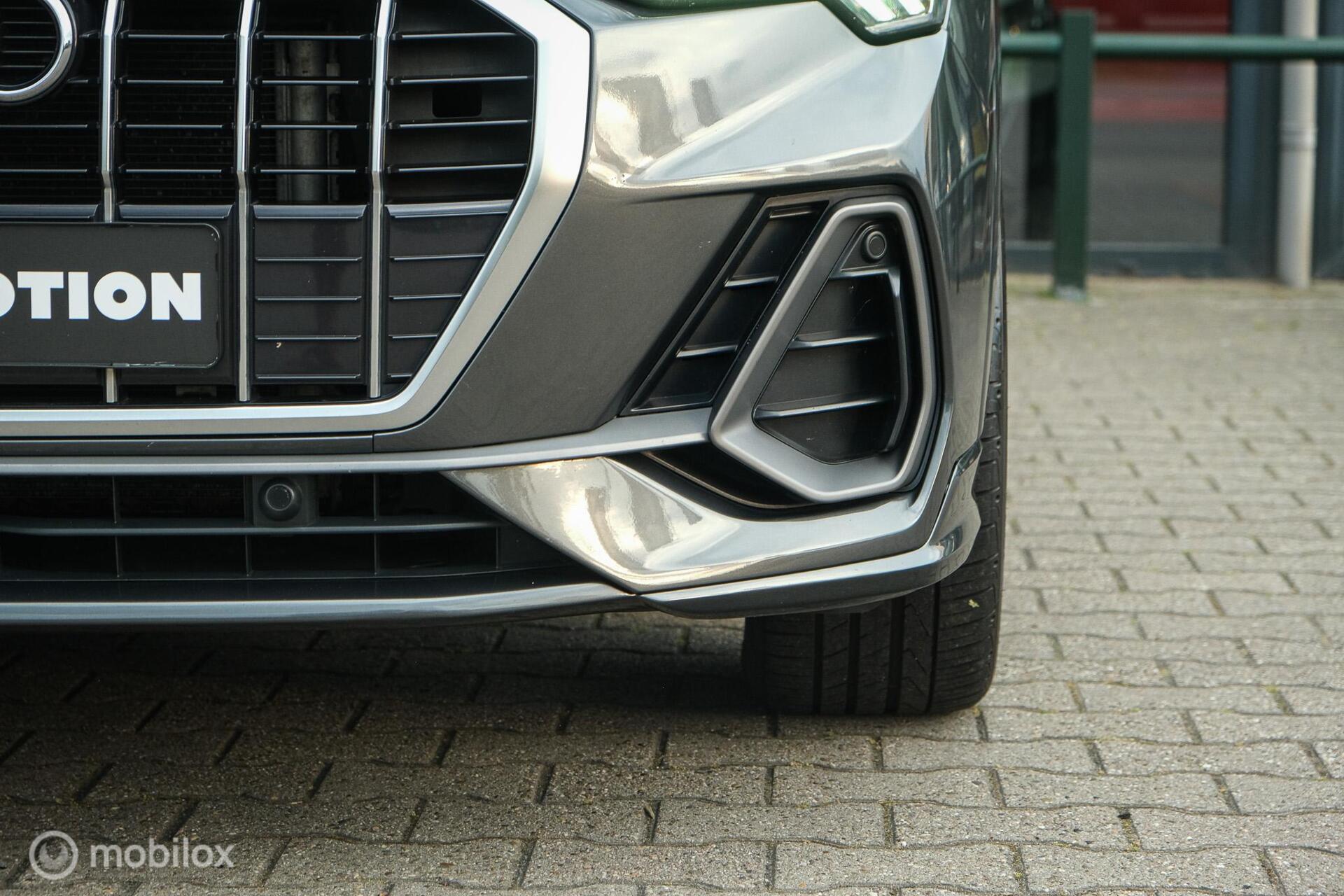 Foto van Audi Q3 E-tron