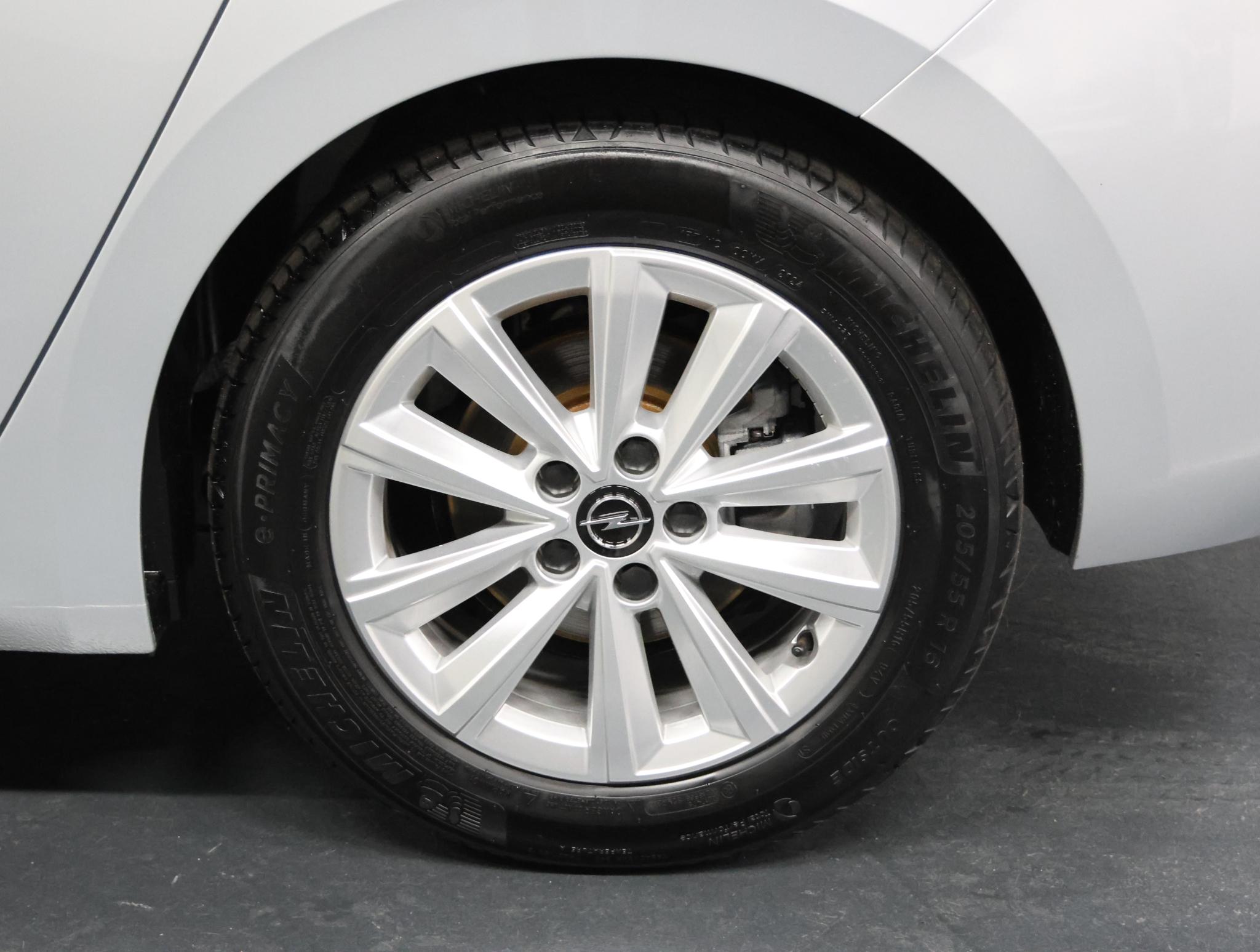 Foto van Opel Astra