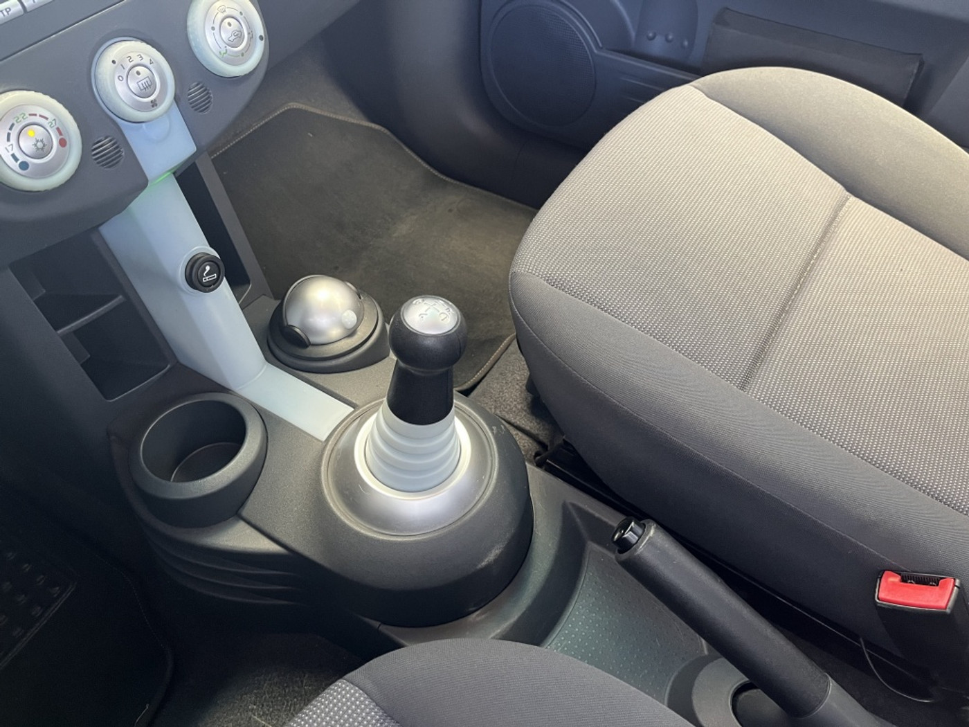Foto van Mitsubishi Mitsubishi Colt