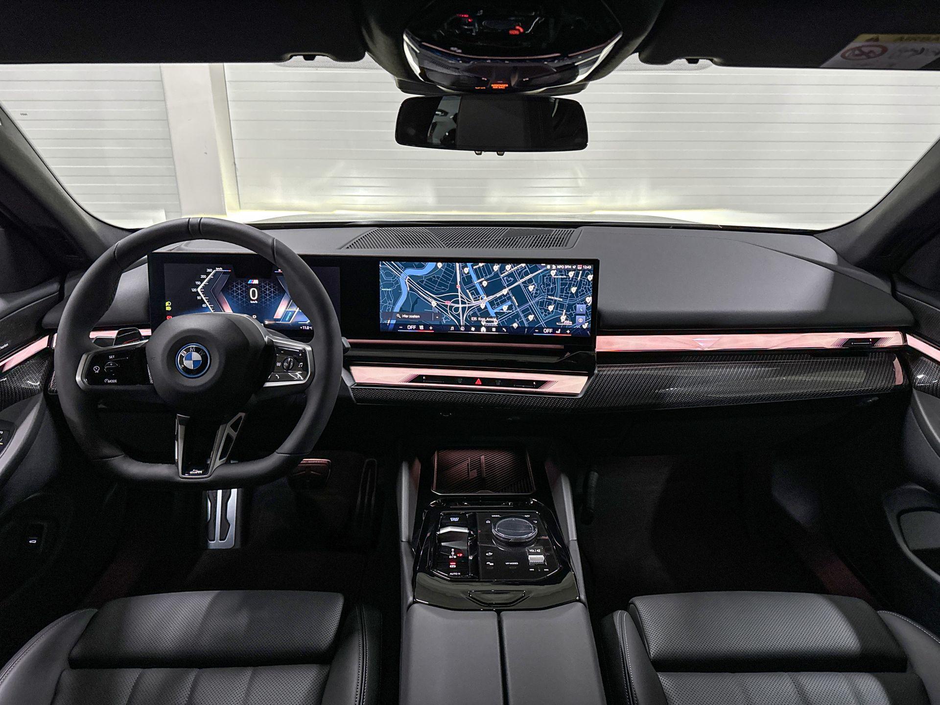 Foto van BMW I5 Edrive40